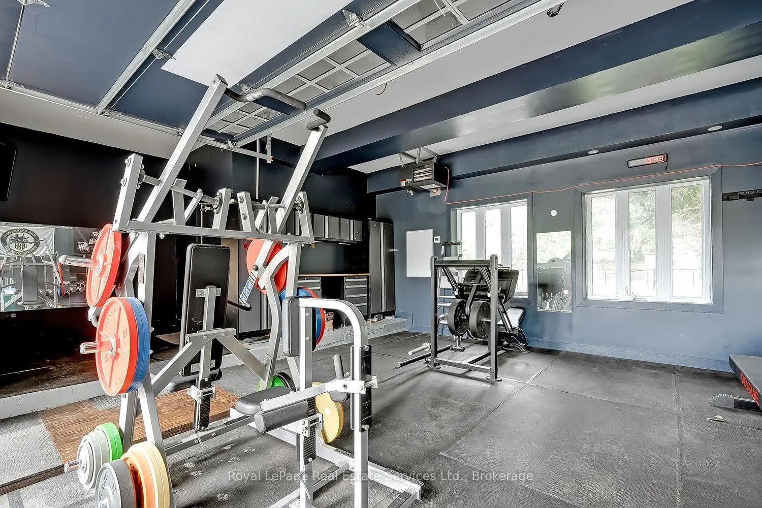59 Fairwood Place E