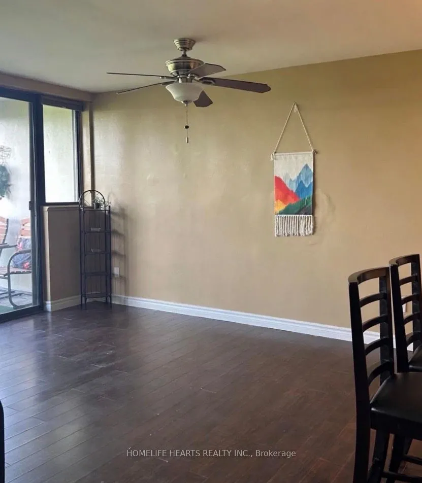 188 Mill Street E #407