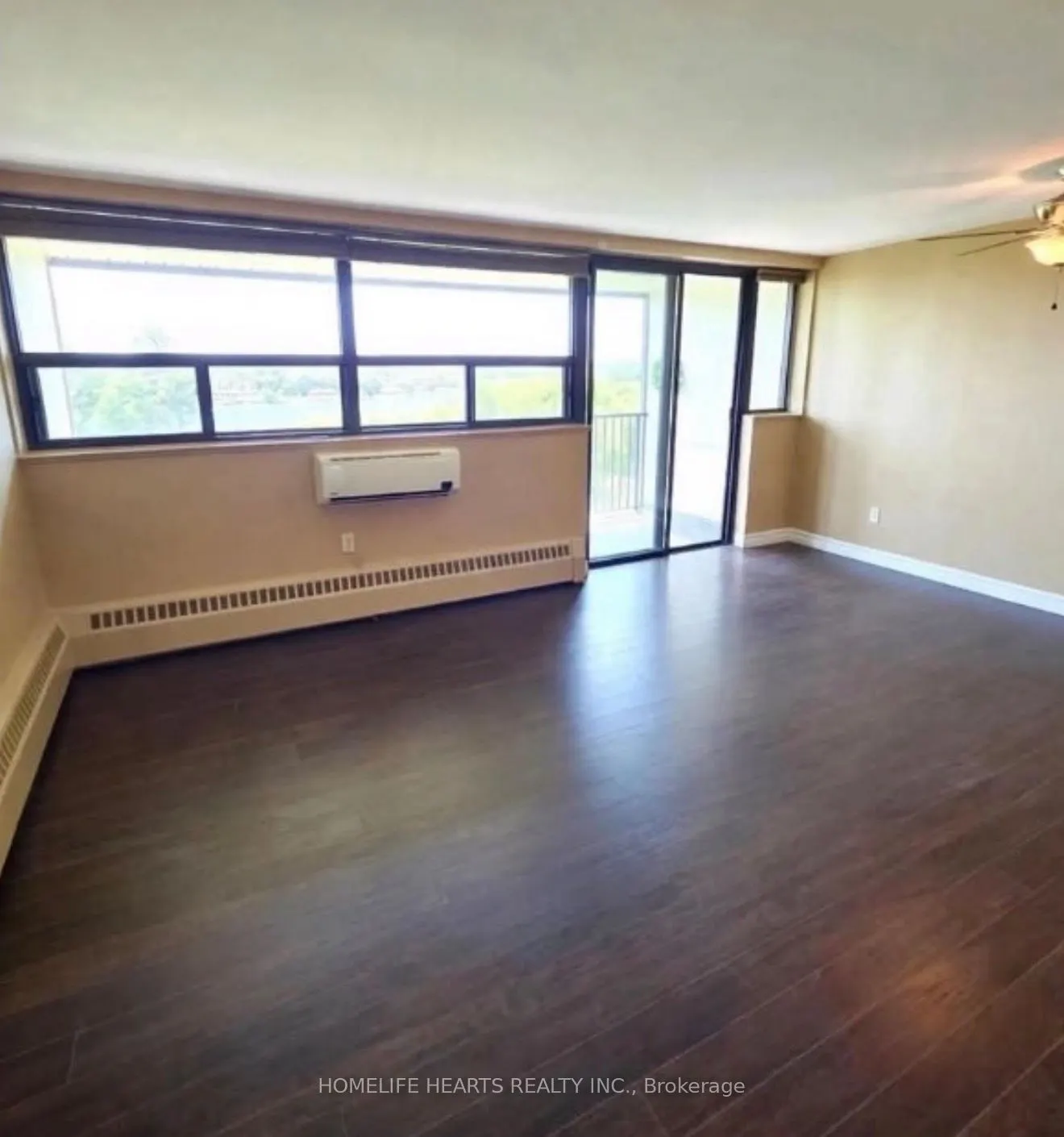 188 Mill Street E #407