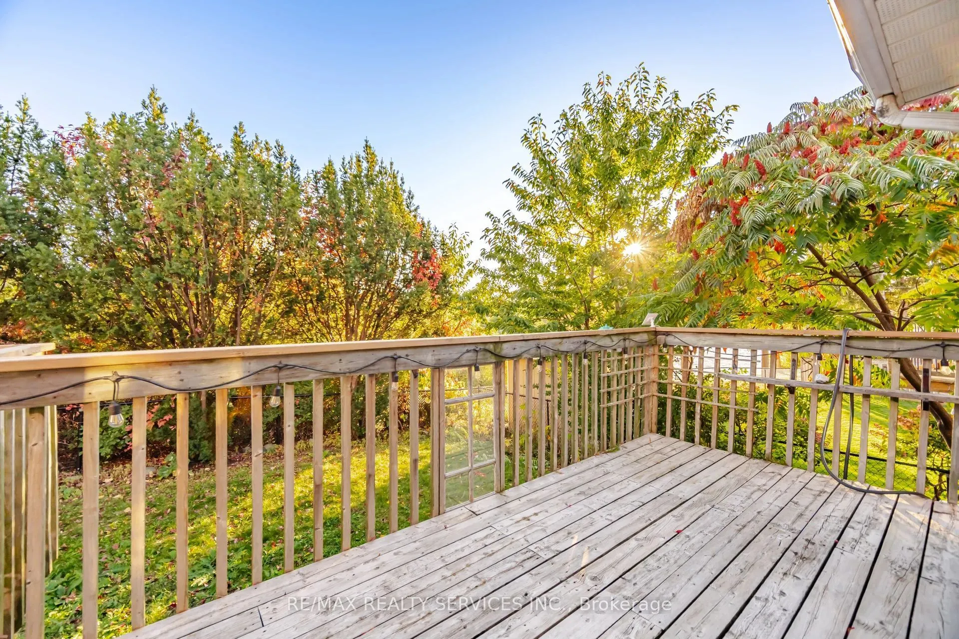 4 Leeward Drive