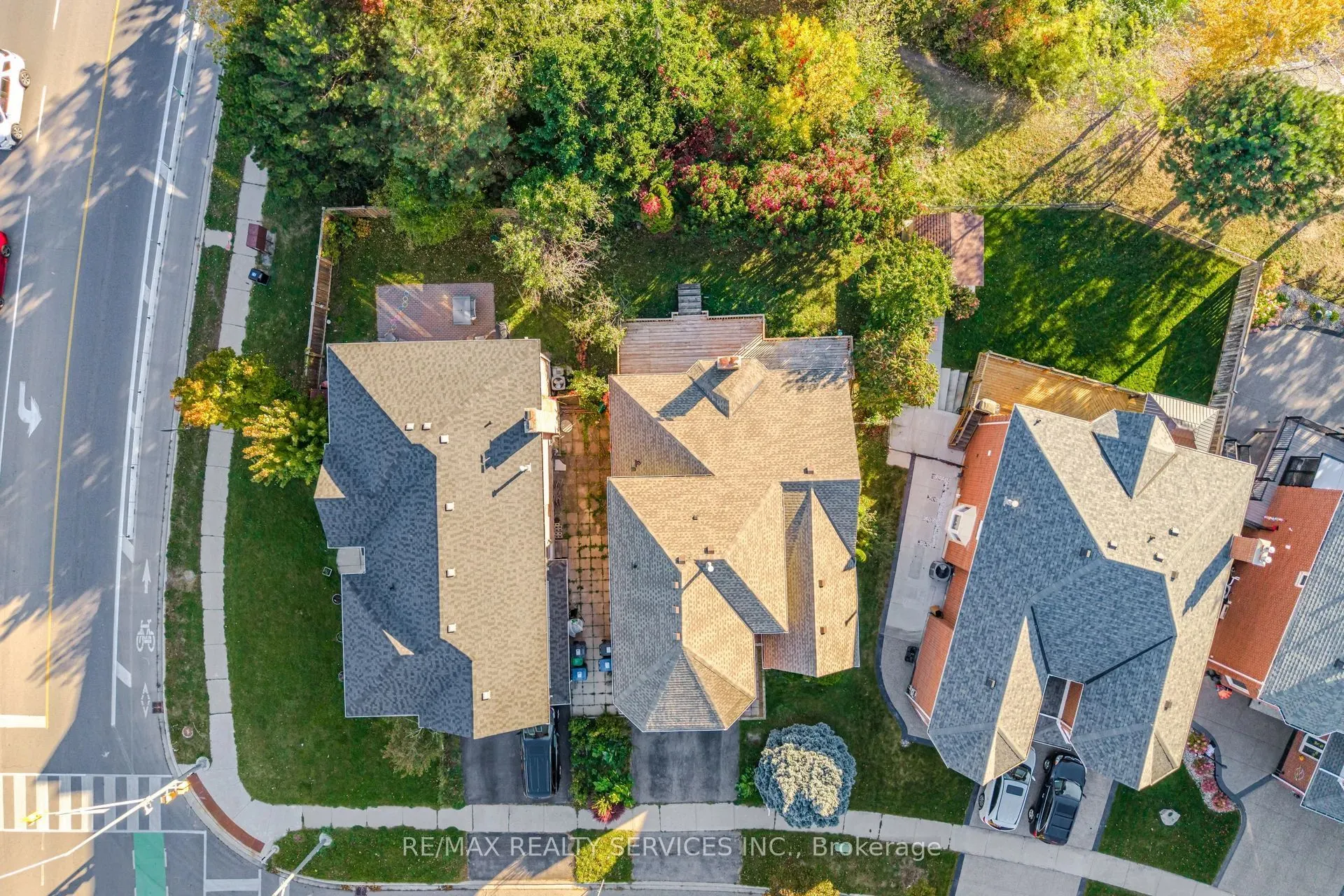 4 Leeward Drive