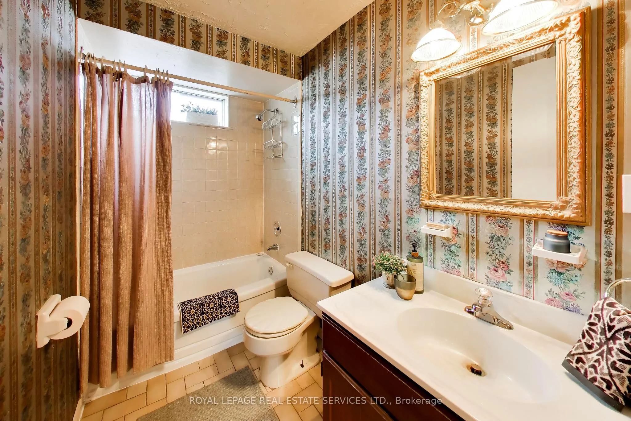 24 Elmvale Crescent
