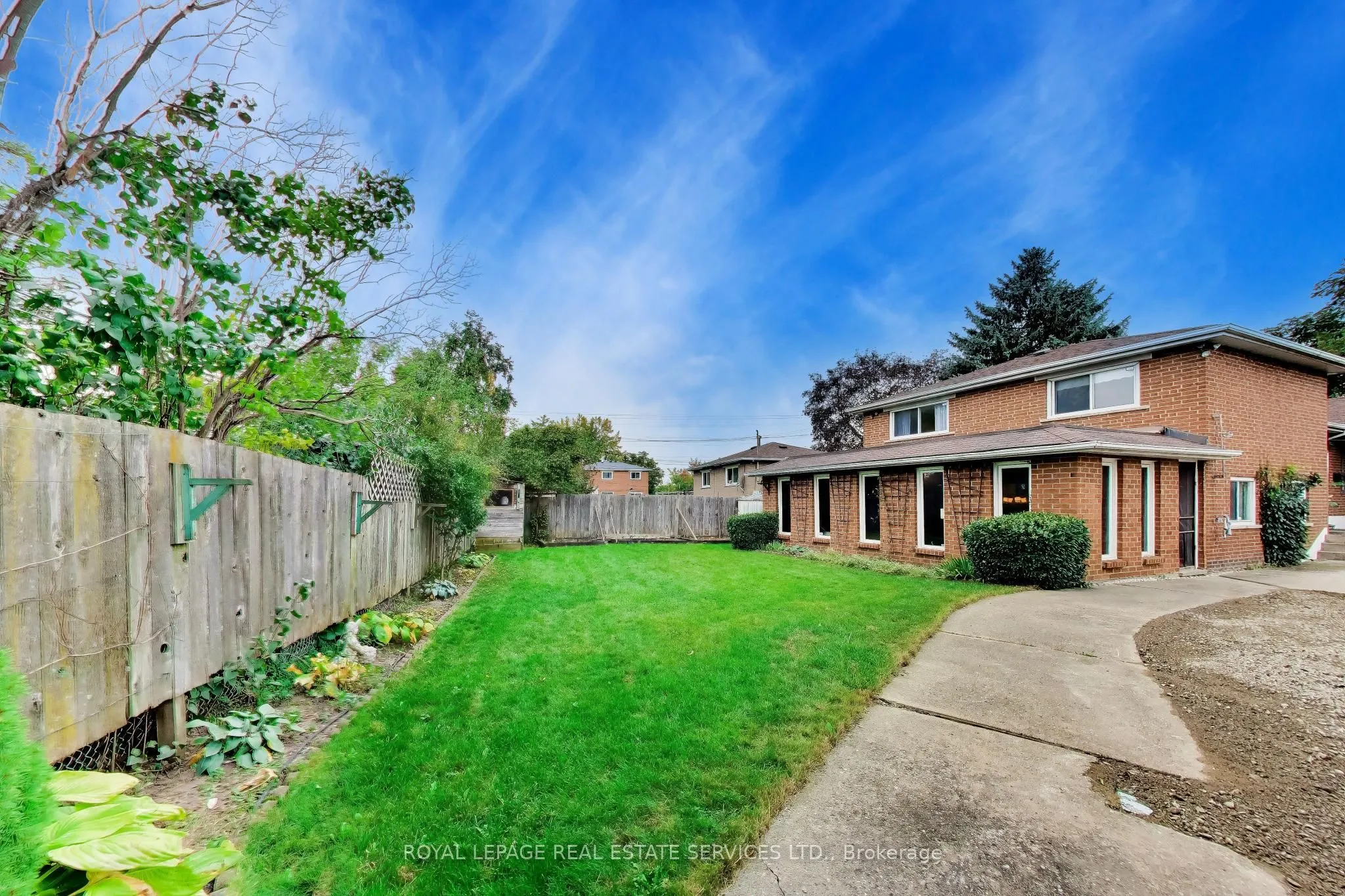 24 Elmvale Crescent