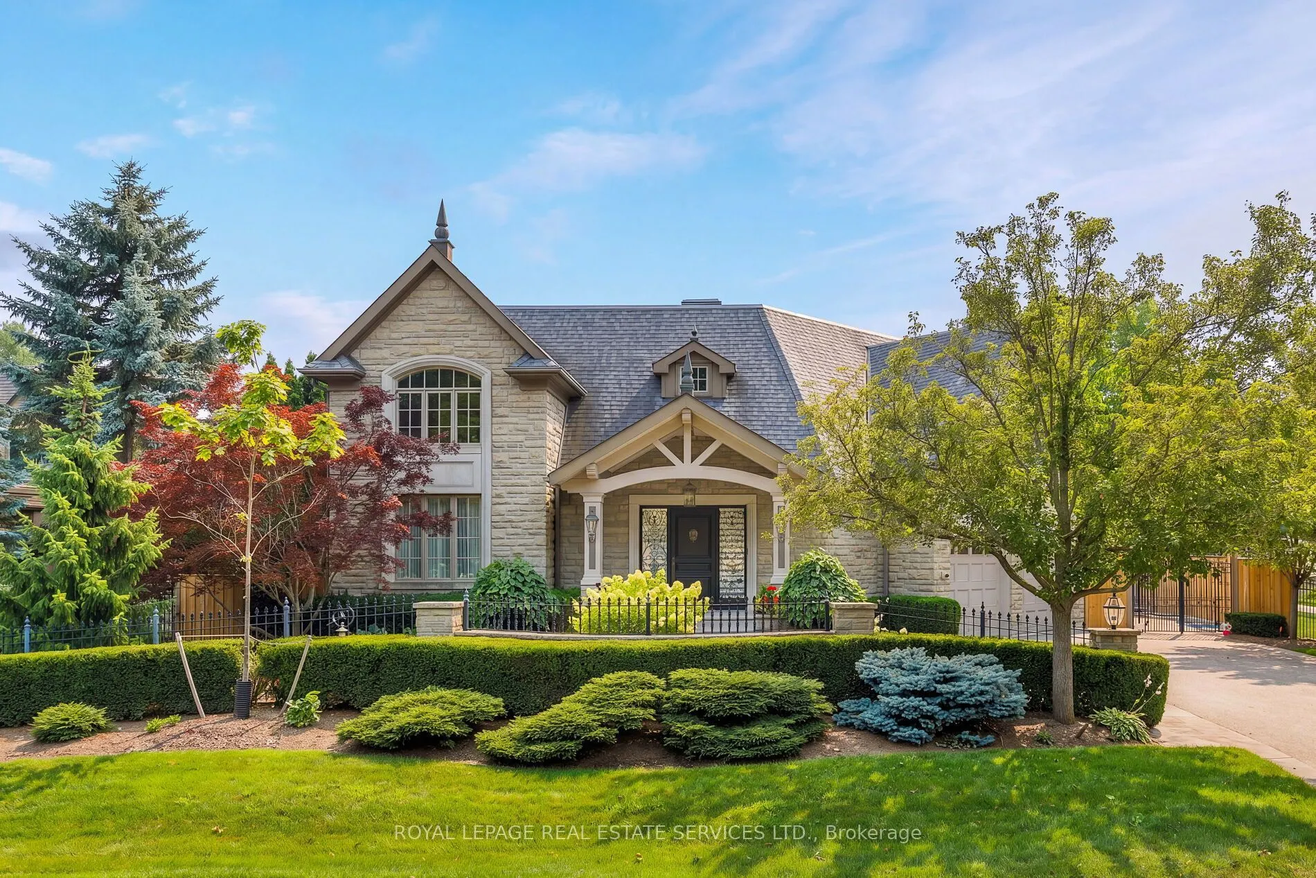 70 Shorewood Place