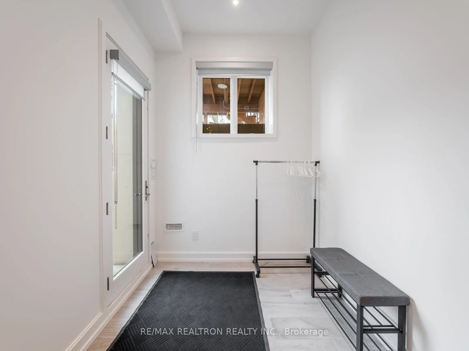 10 Katherine Road #Lower