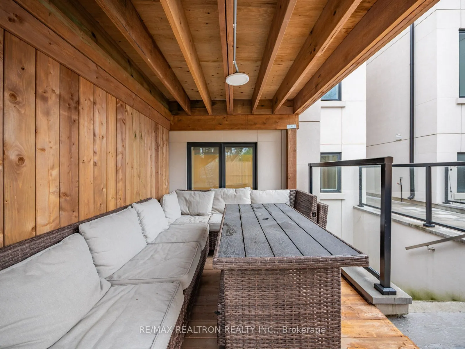 10 Katherine Road #Lower
