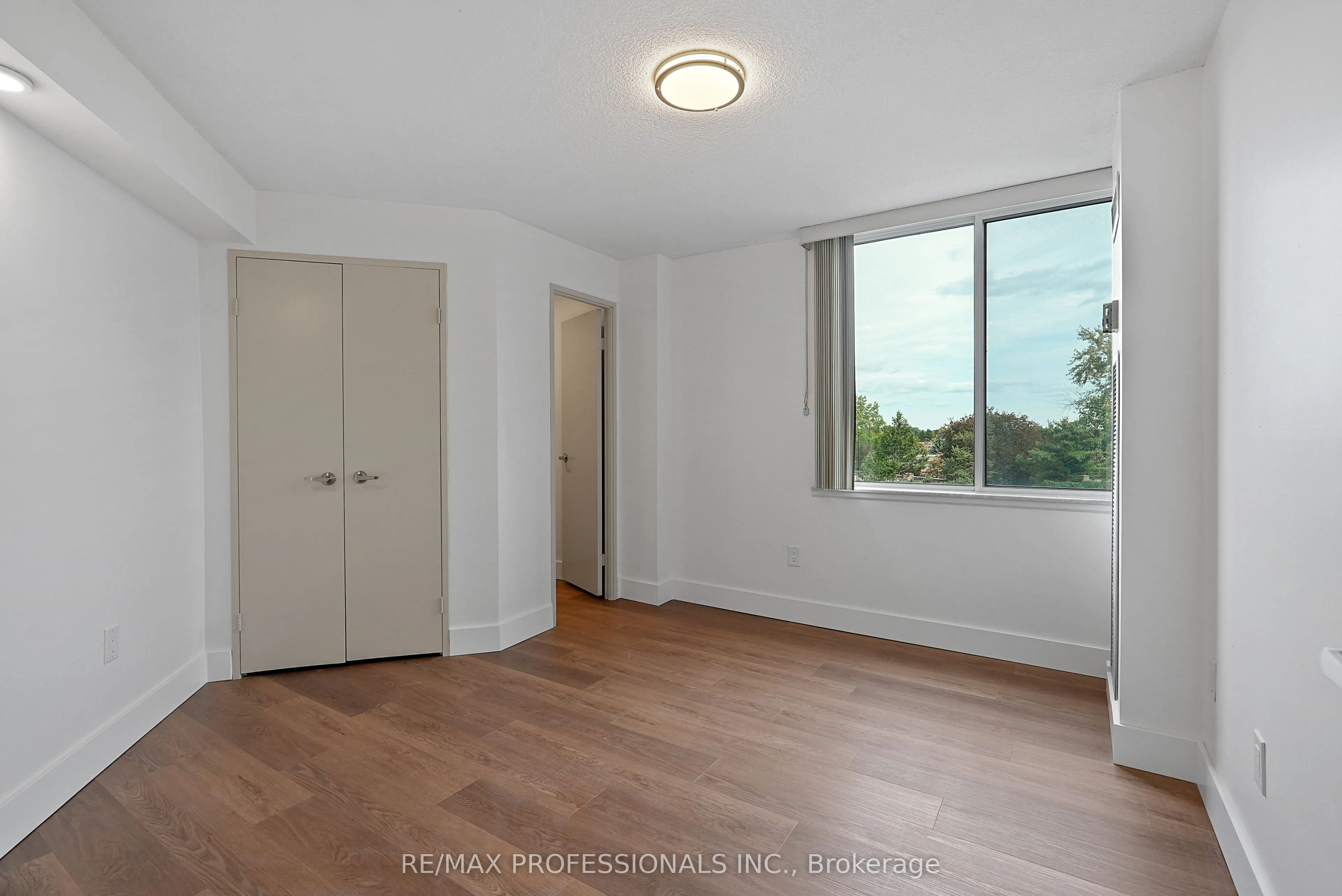 1320 Mississauga Valley Boulevard #510