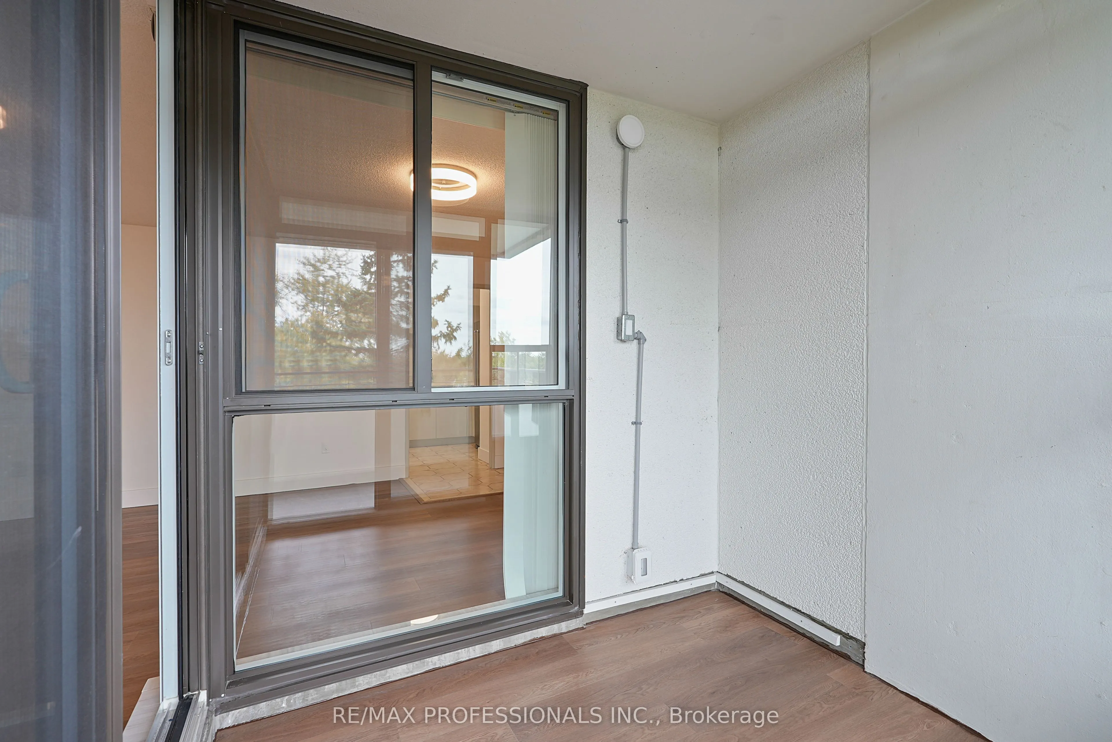 1320 Mississauga Valley Boulevard #510