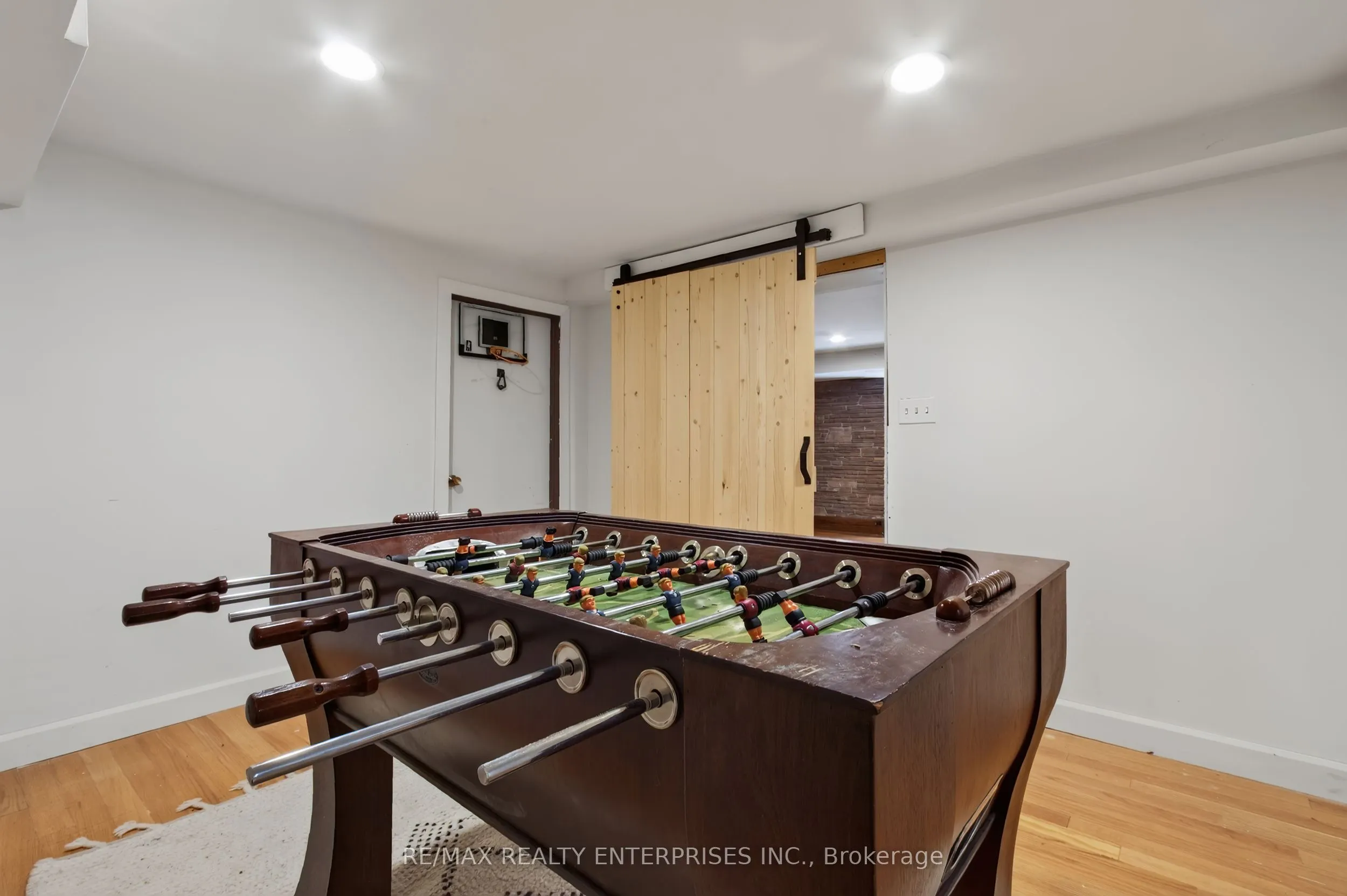 551 Cochise Crescent