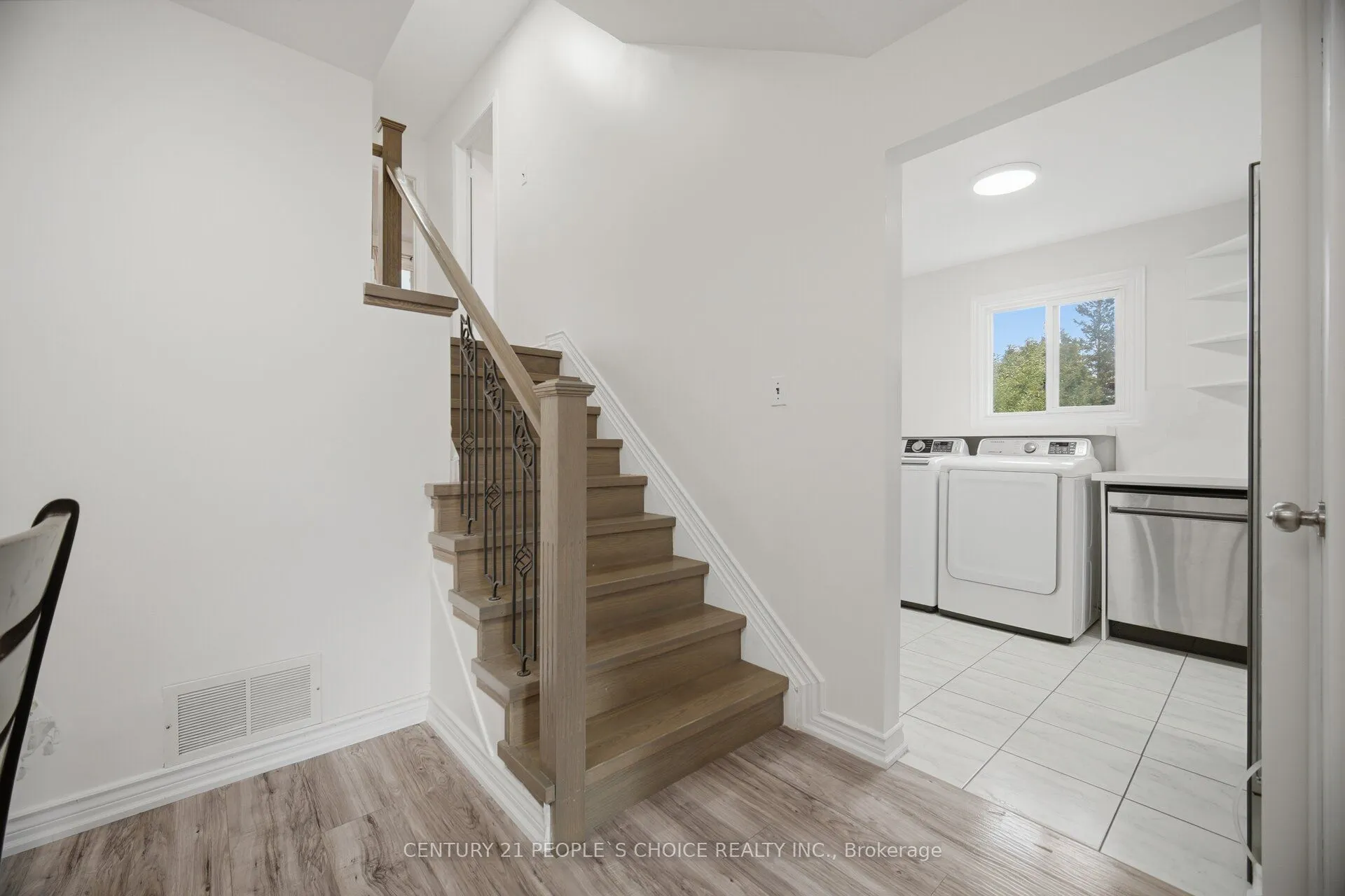 578 Cavell Drive