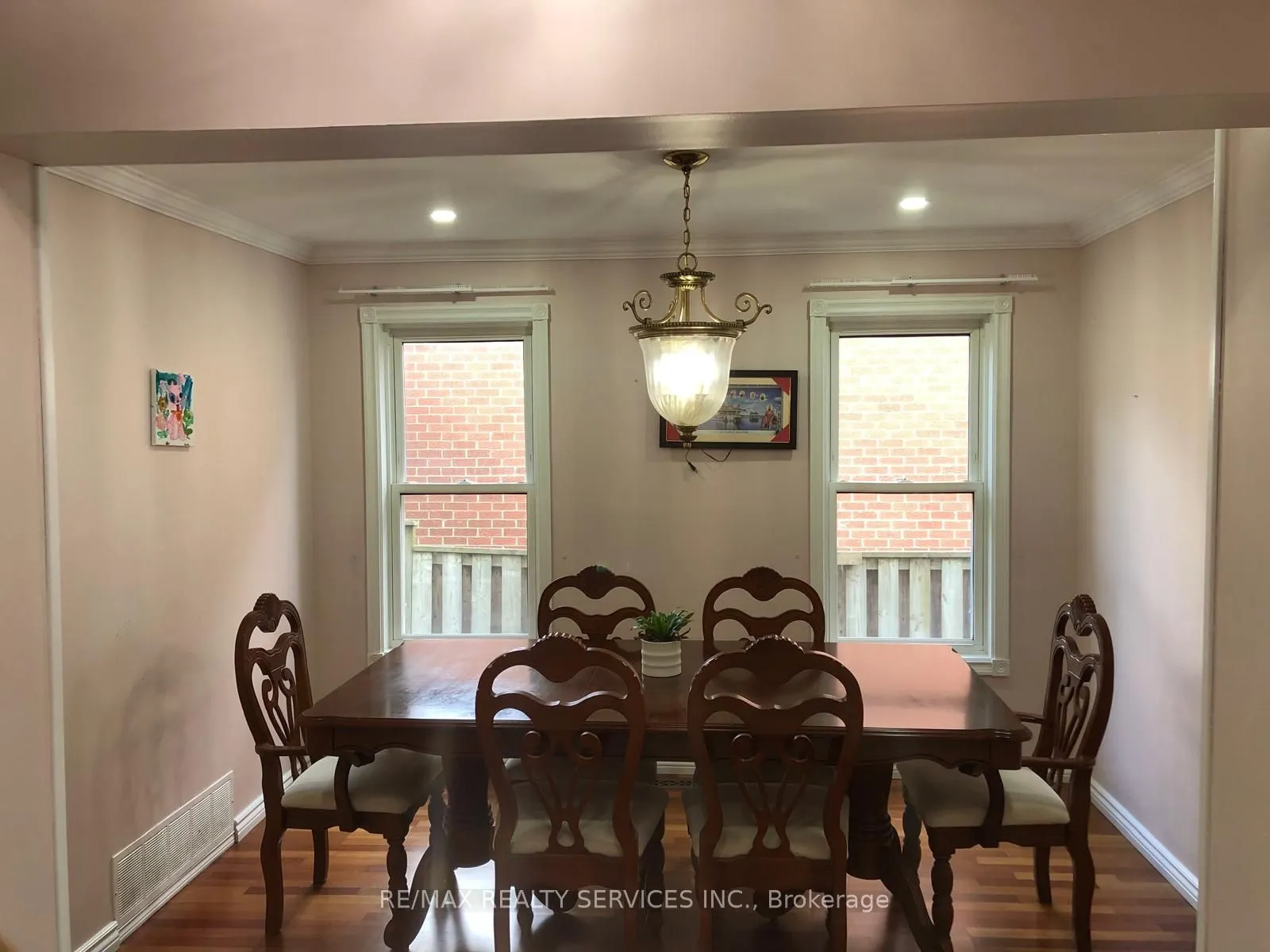 5 Nimrod Crescent