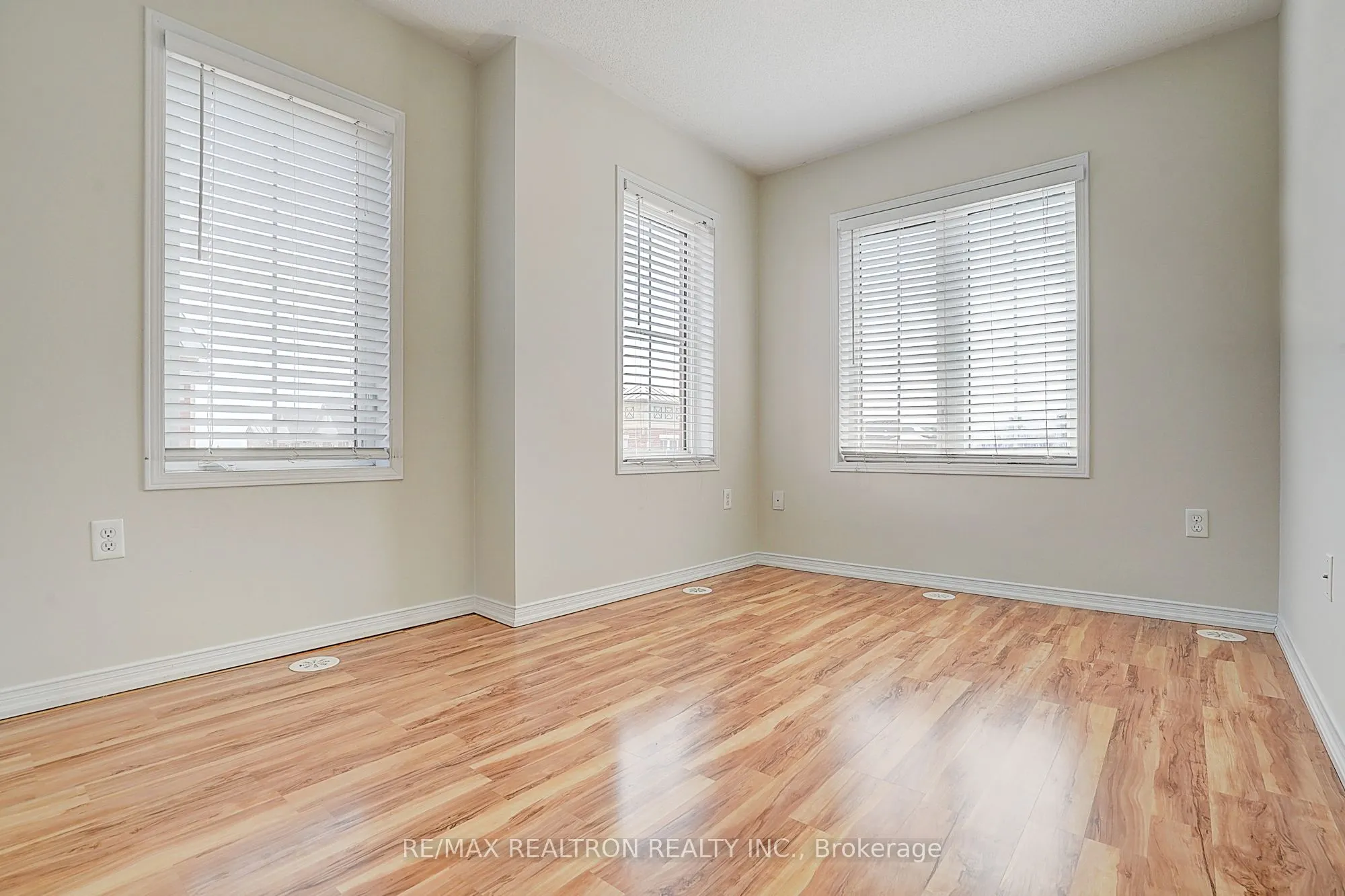 2492 Post Road #16