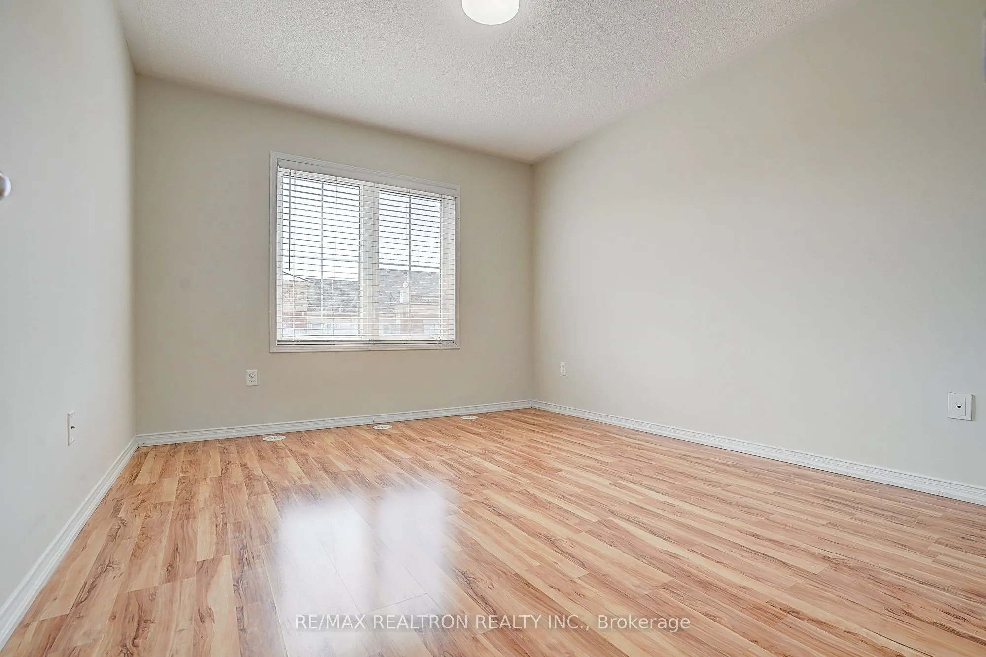 2492 Post Road #16