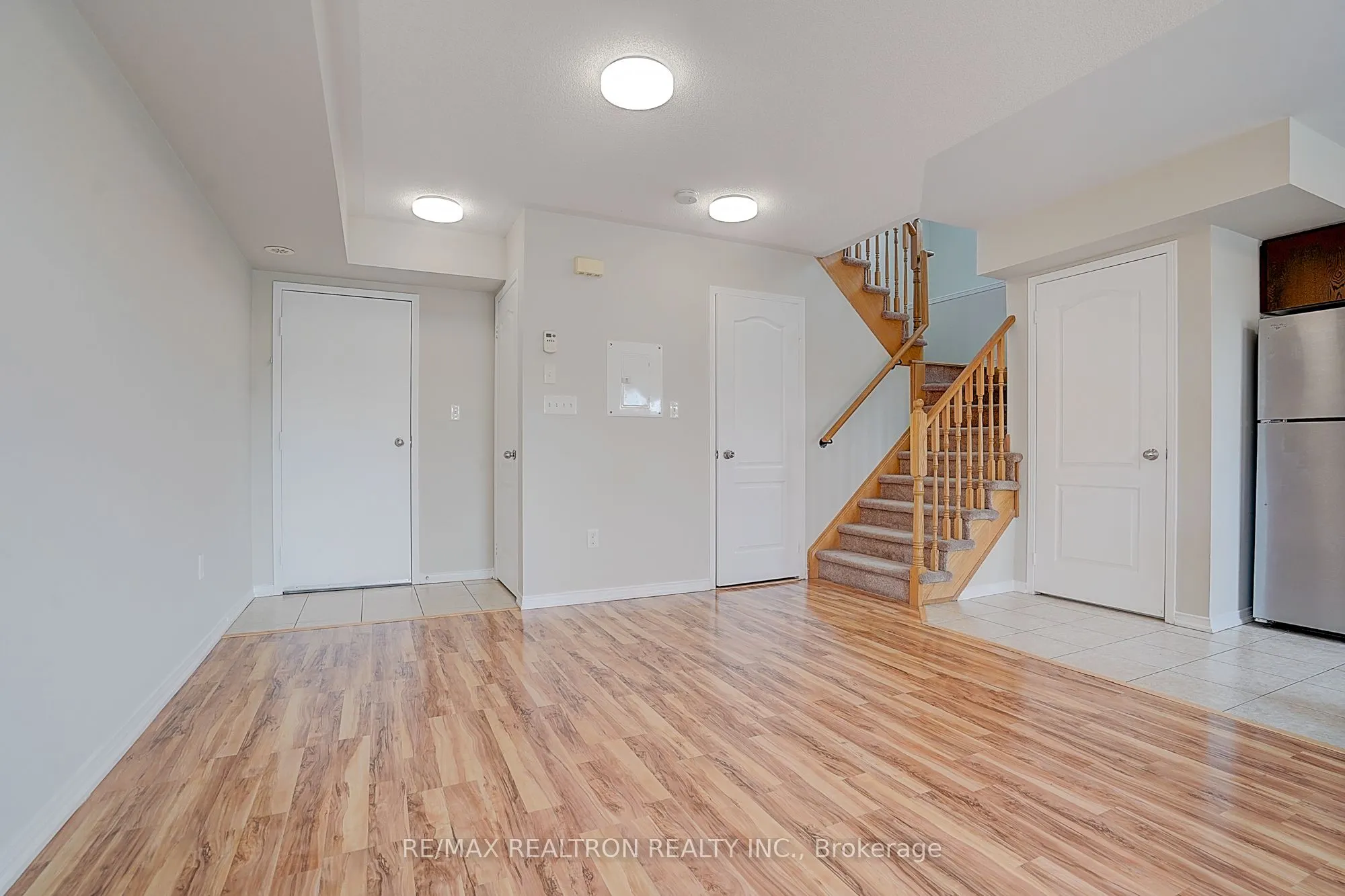 2492 Post Road #16
