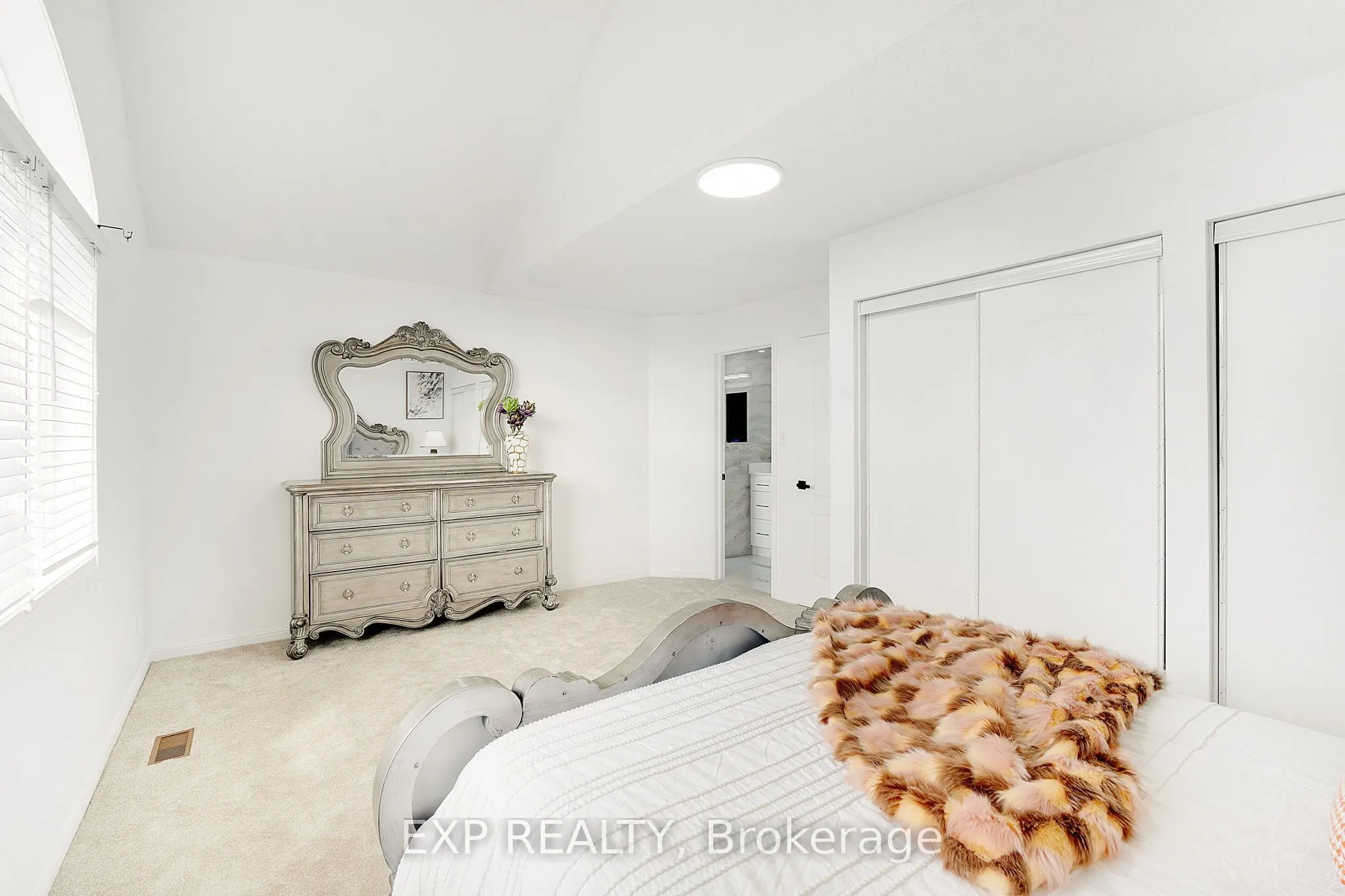 7283 Bread Fruit Lane