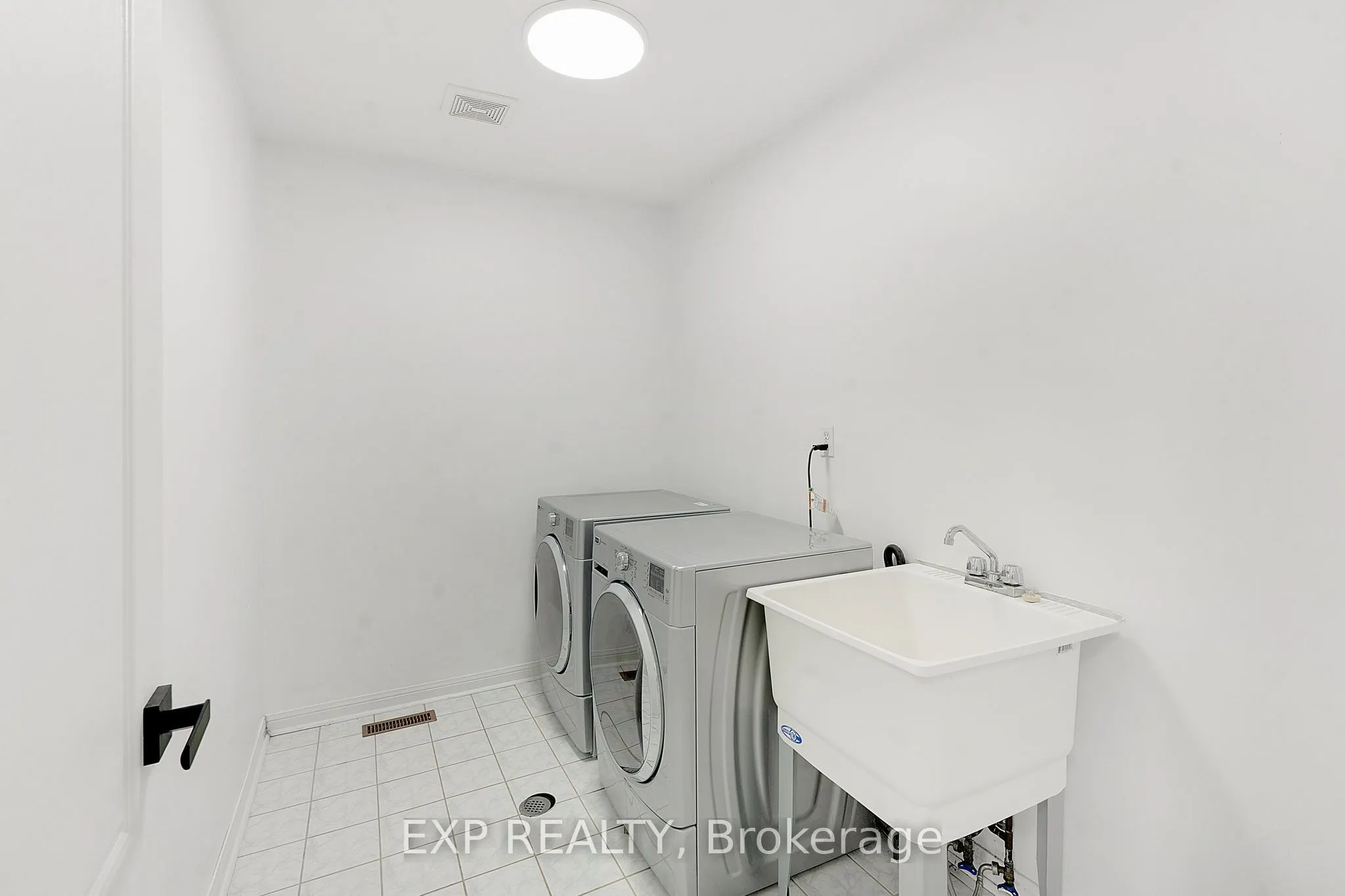 7283 Bread Fruit Lane