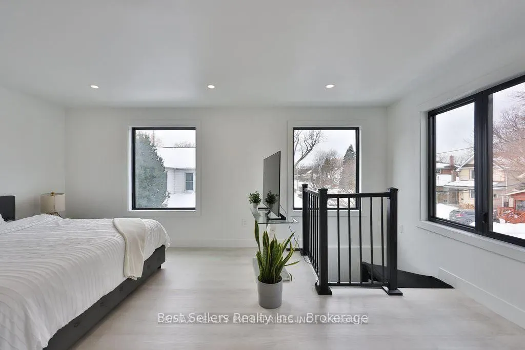 172 Royal York Road #2