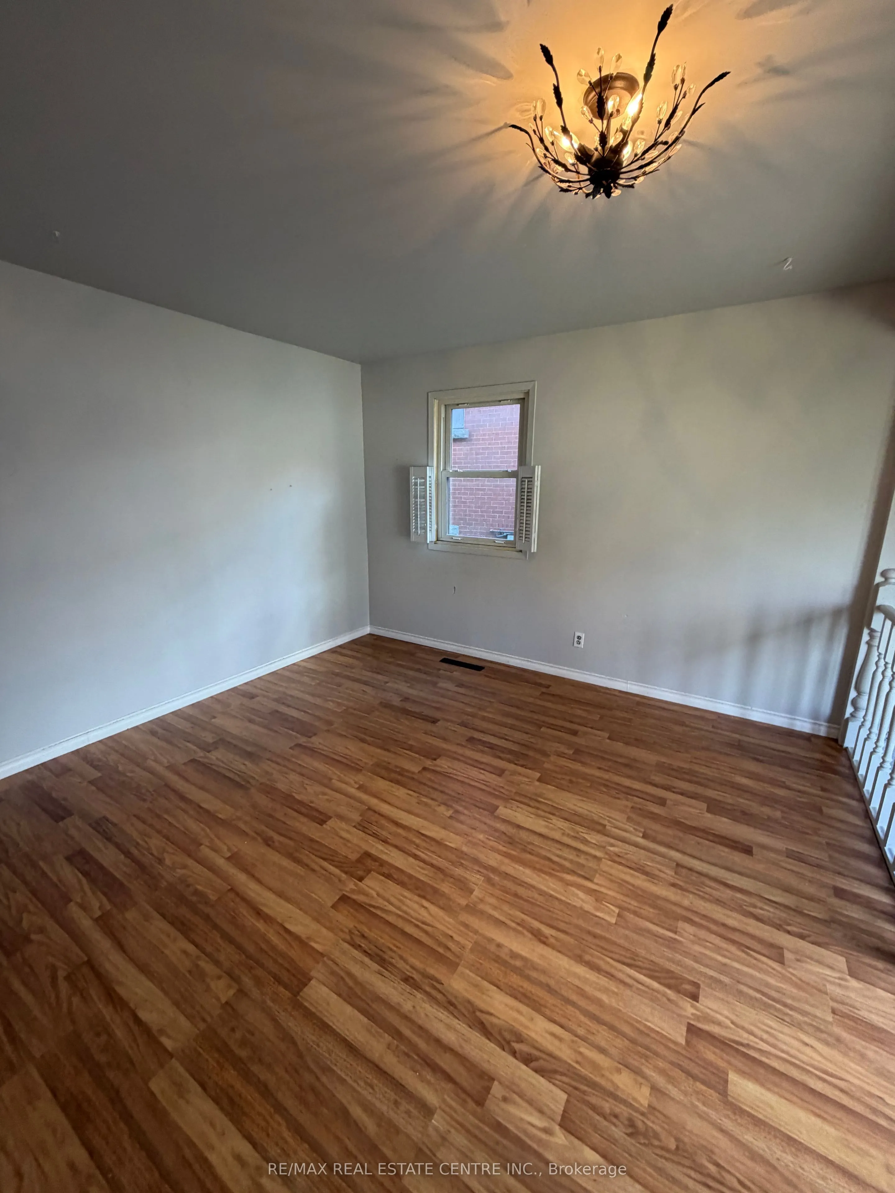 43a First Street E