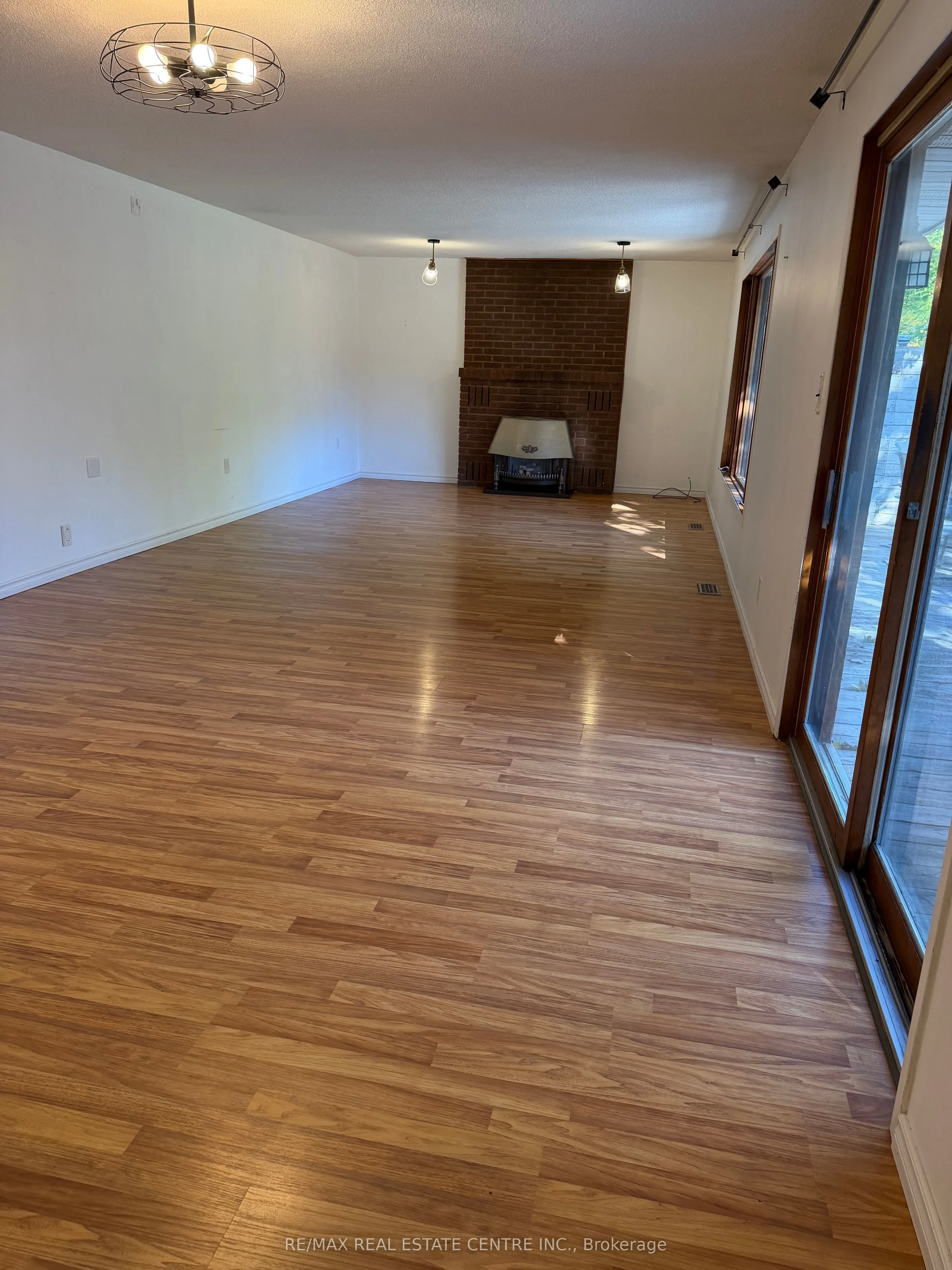 43a First Street E