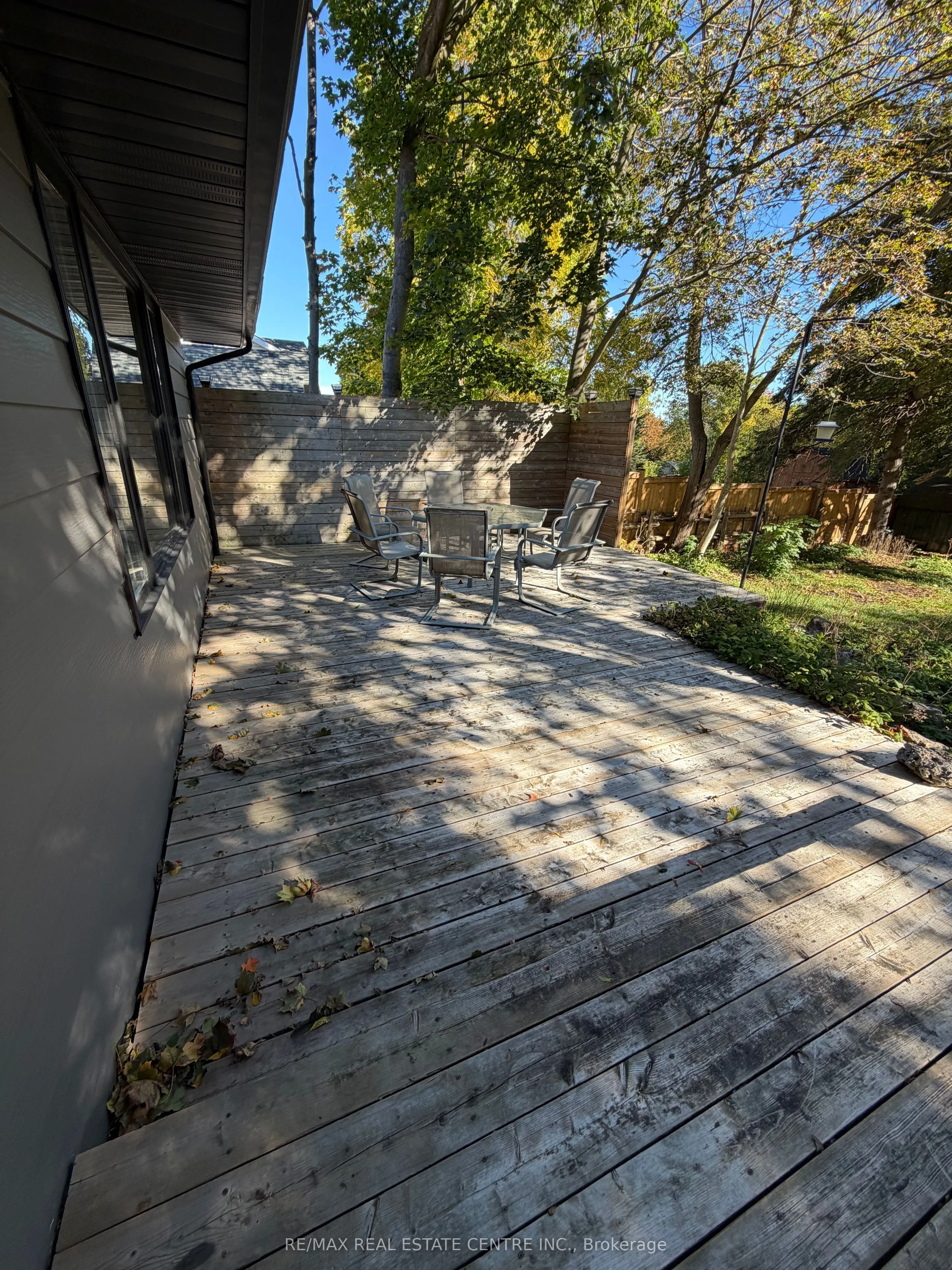 43a First Street E
