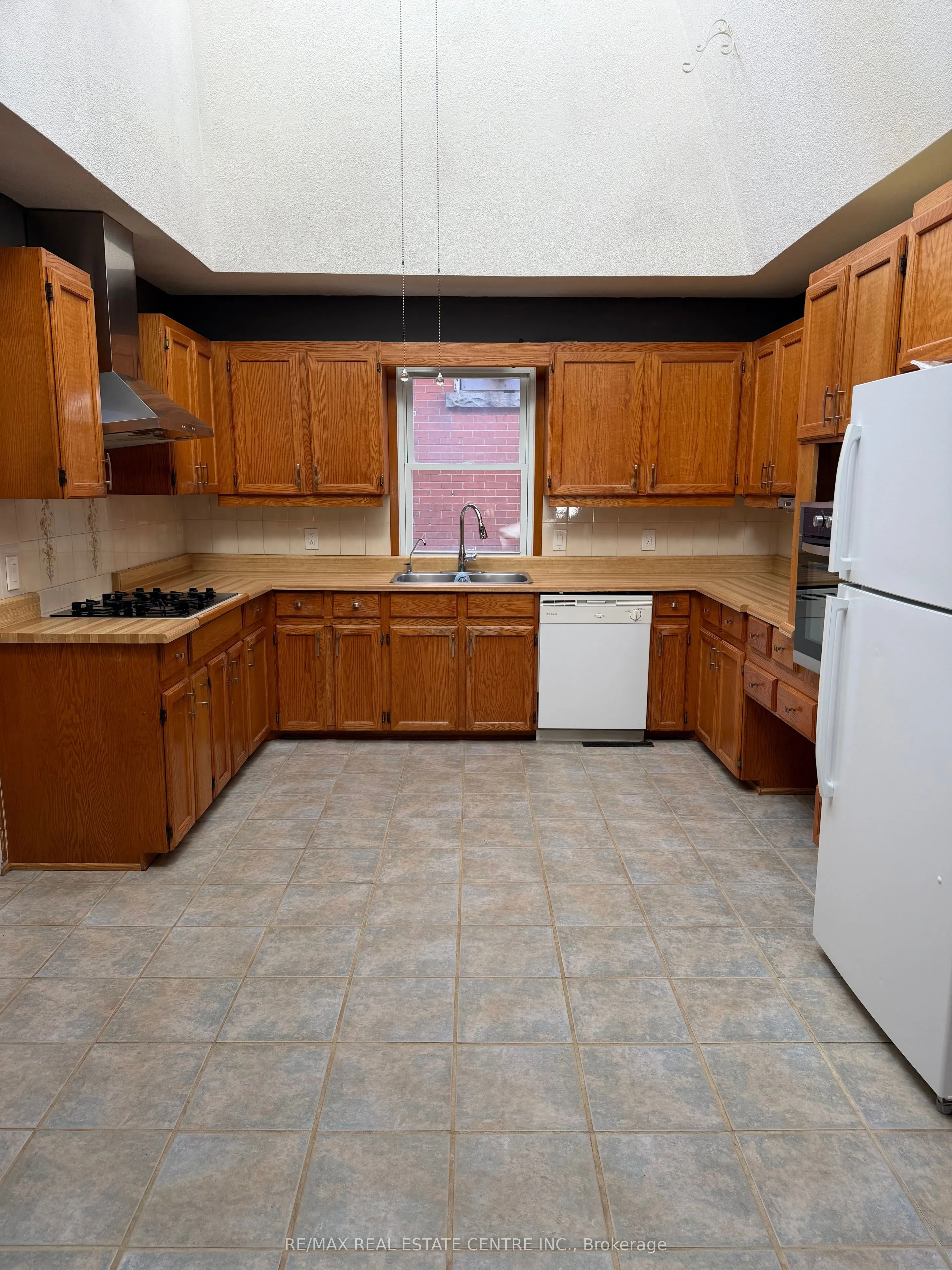 43a First Street E