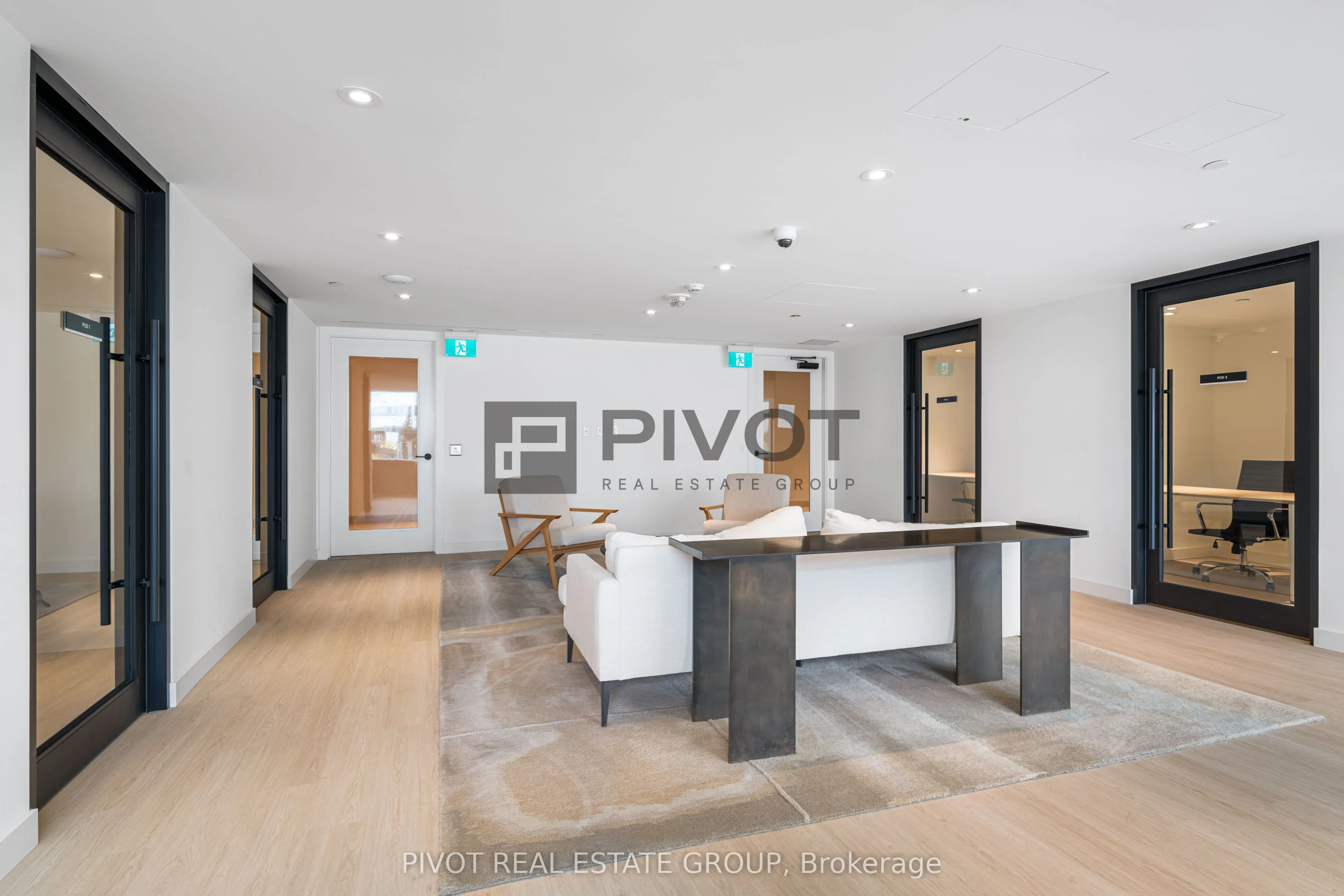4015 The Exchange #1307