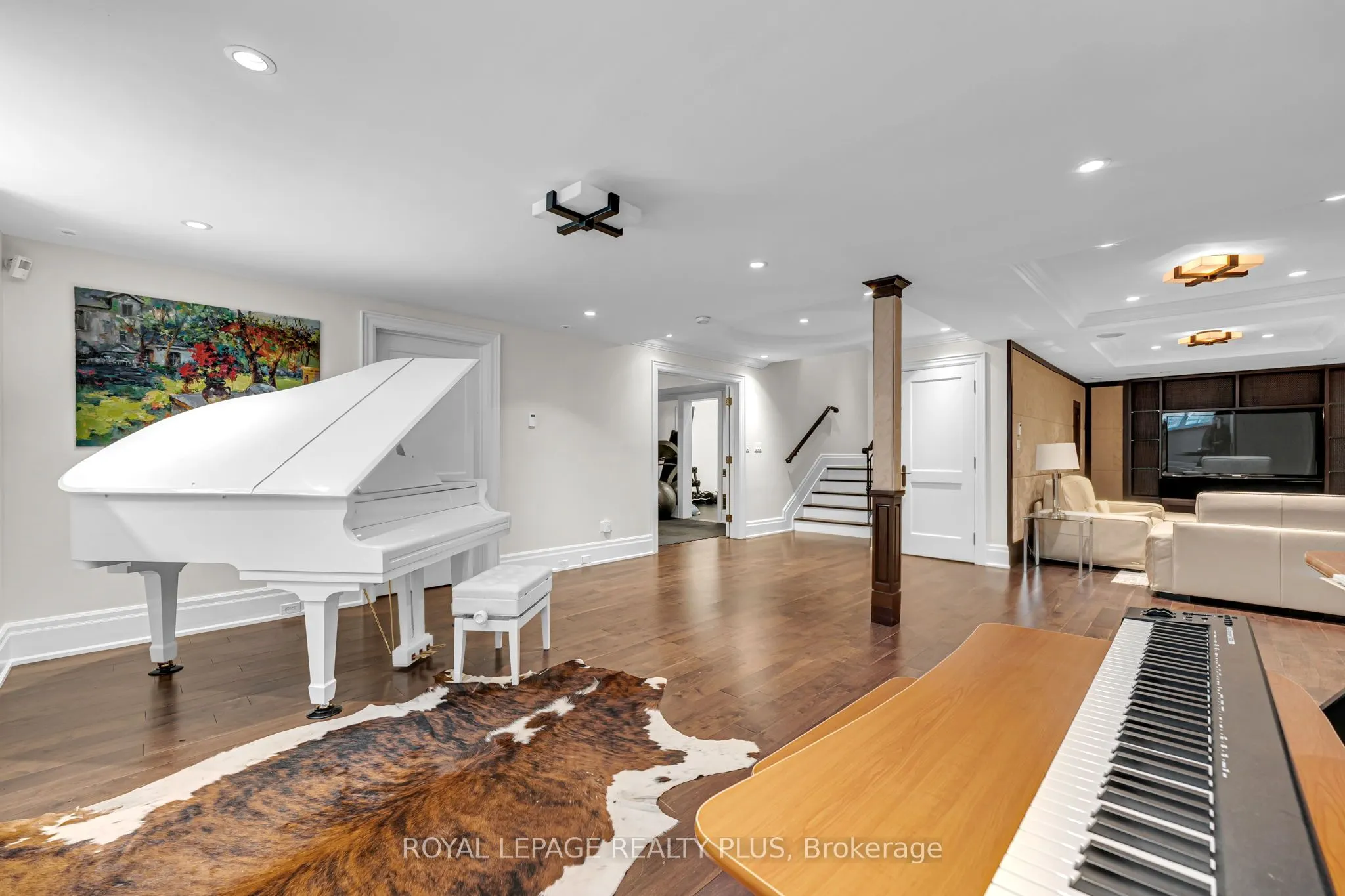 1476 Carmen Drive