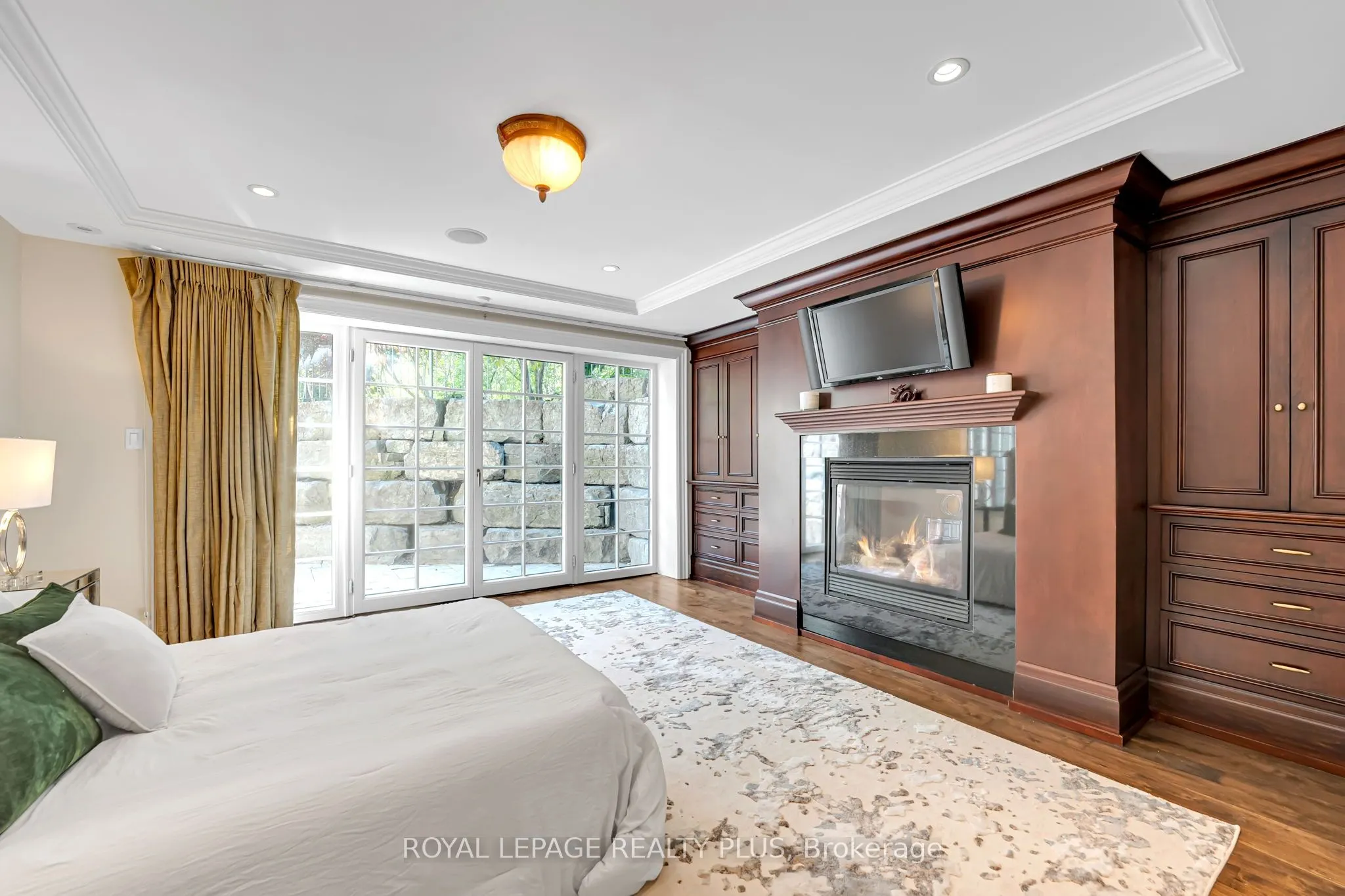 1476 Carmen Drive