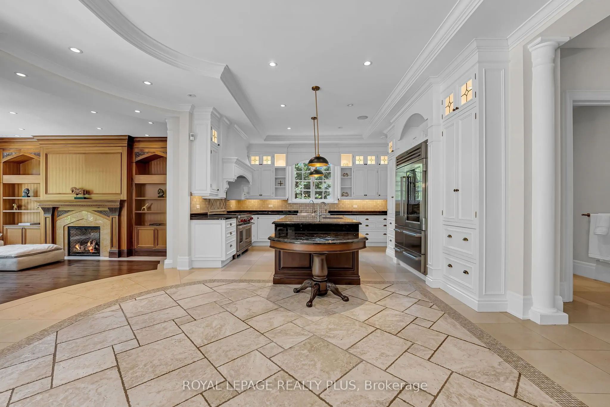 1476 Carmen Drive
