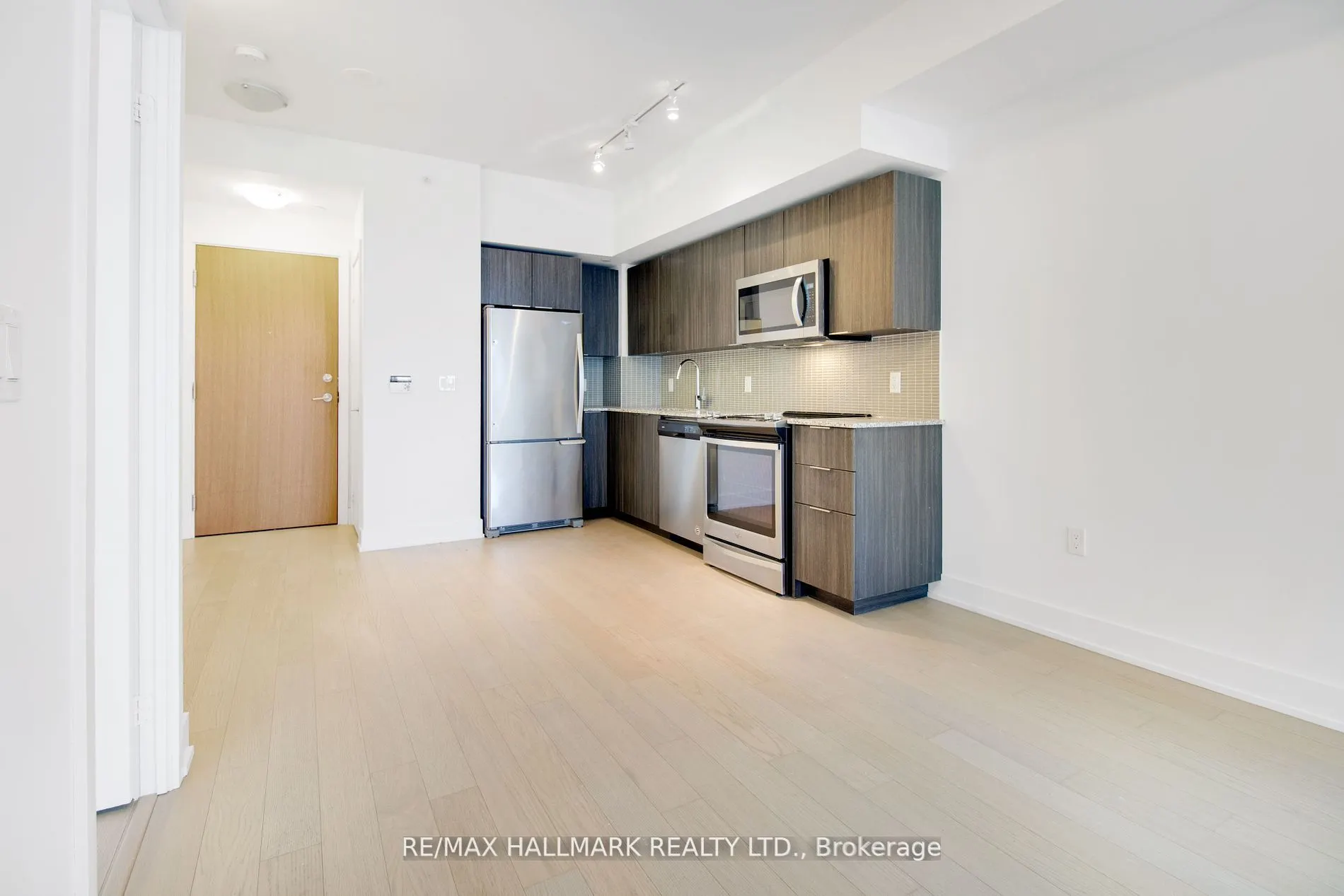 30 Shore Breeze Drive #3113