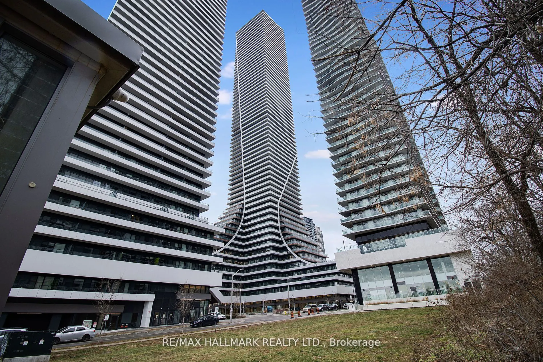 30 Shore Breeze Drive #3113