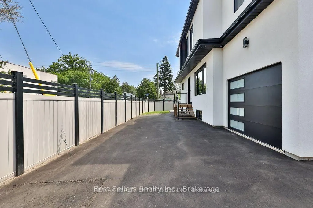 172 Royal York Road #2B