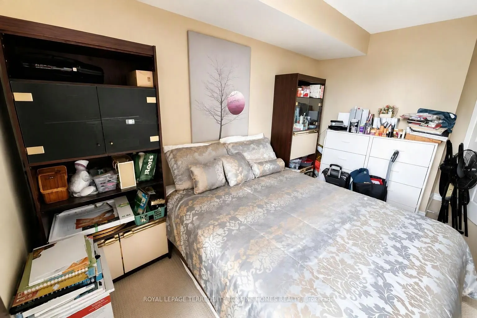 55 Kingsbridge Garden Circle #210