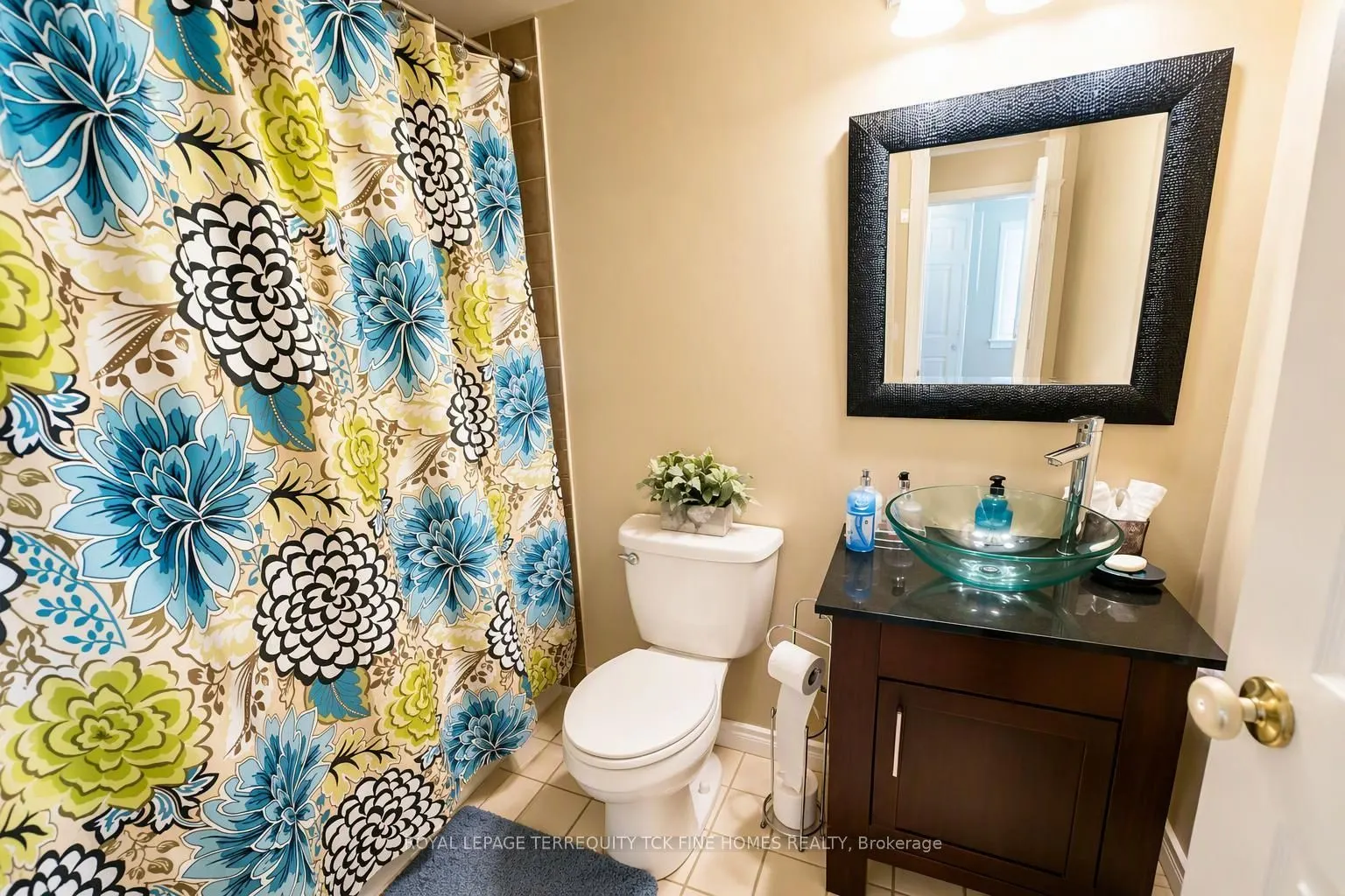 55 Kingsbridge Garden Circle #210