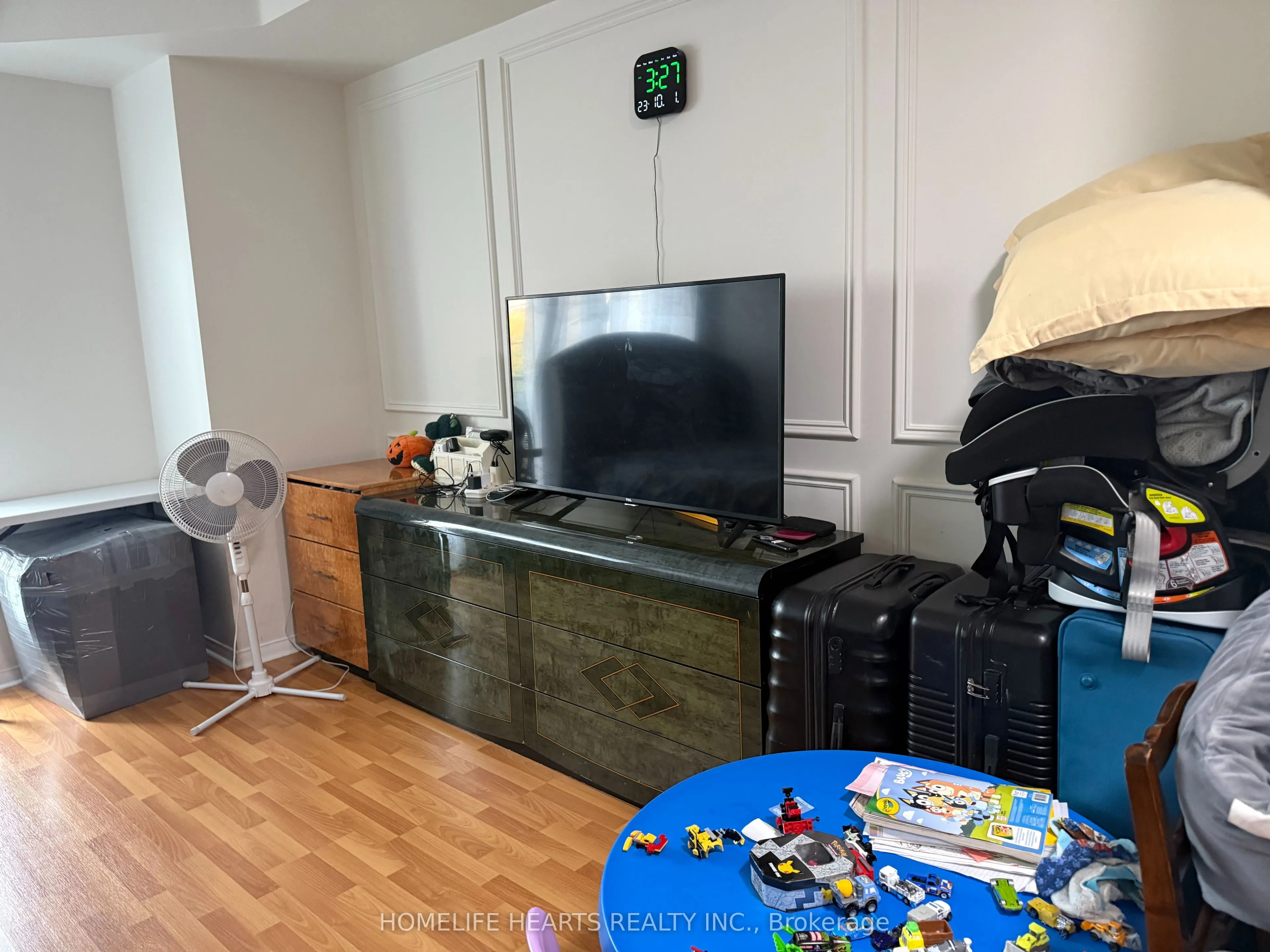 5150 Winston Churchill Boulevard #207