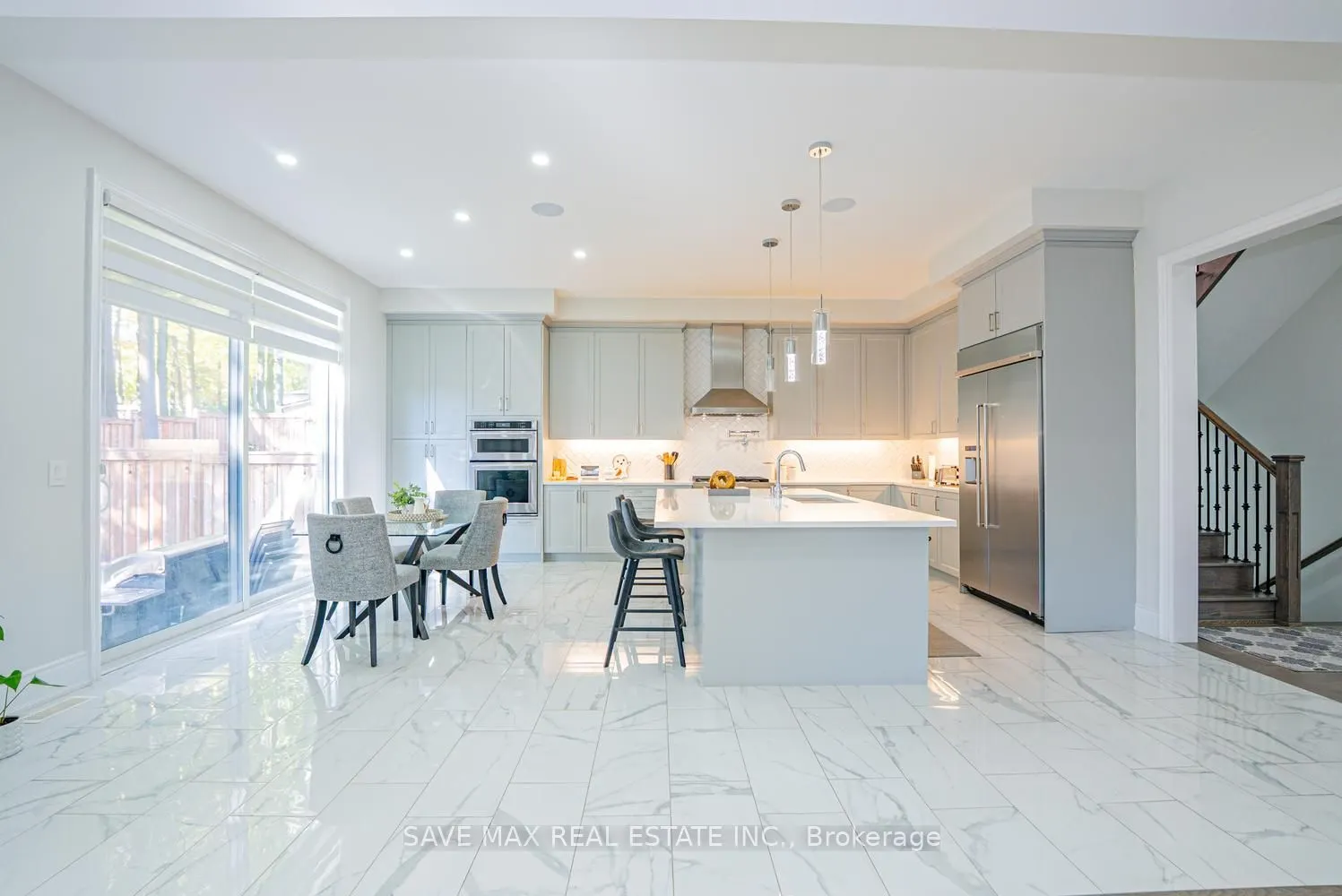 10 Daisy Meadow Crescent
