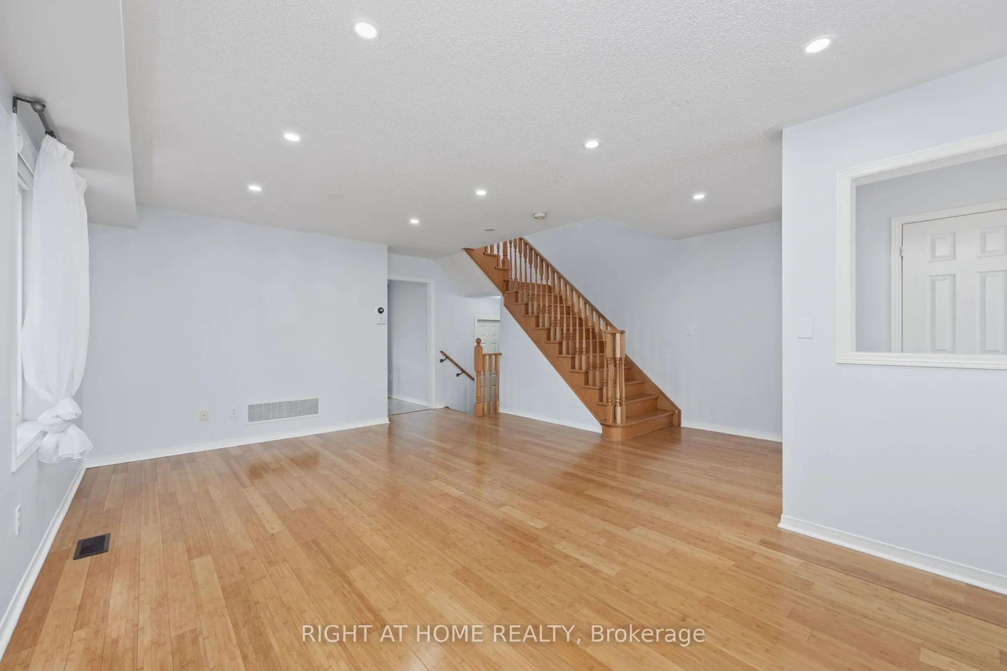 3128 Robert Brown Boulevard