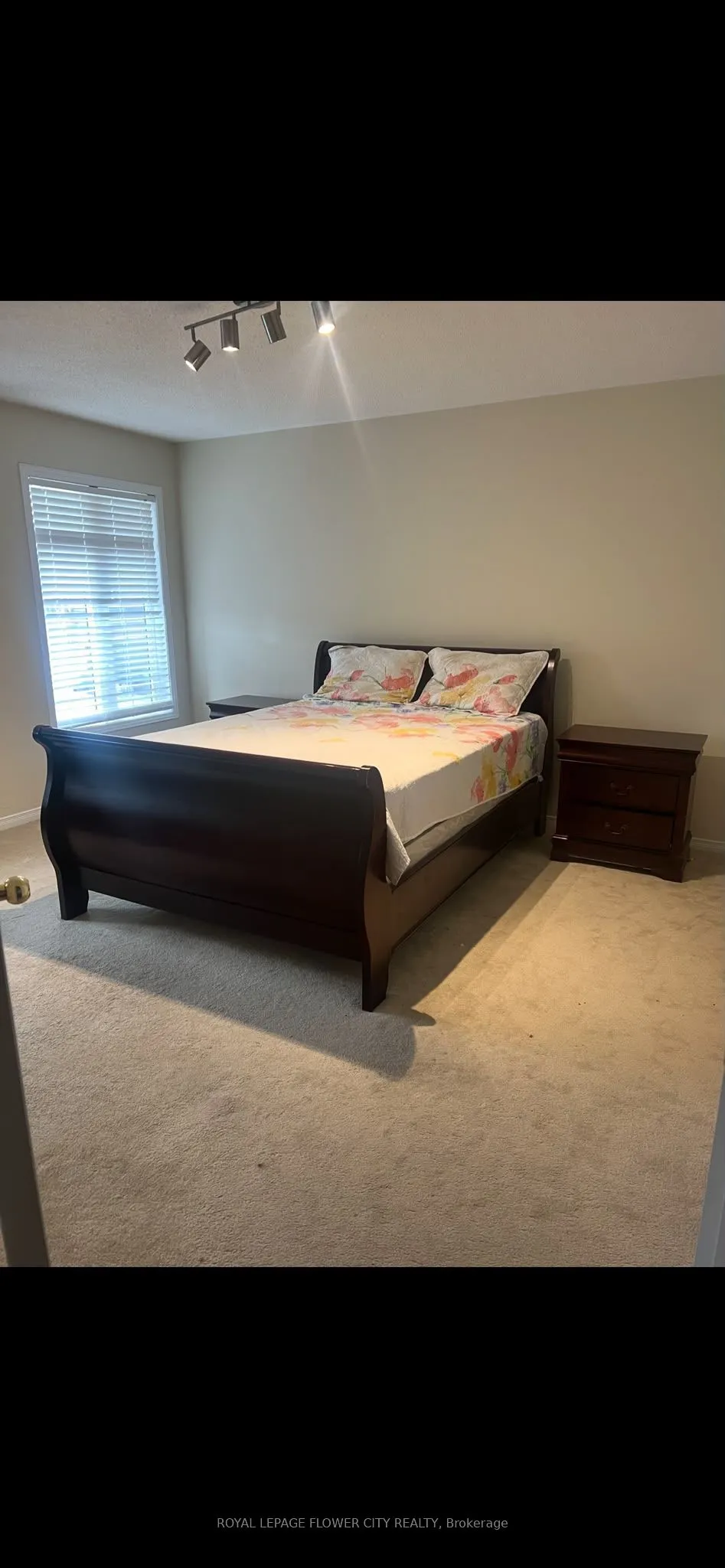 41 Cape Dorset Crescent