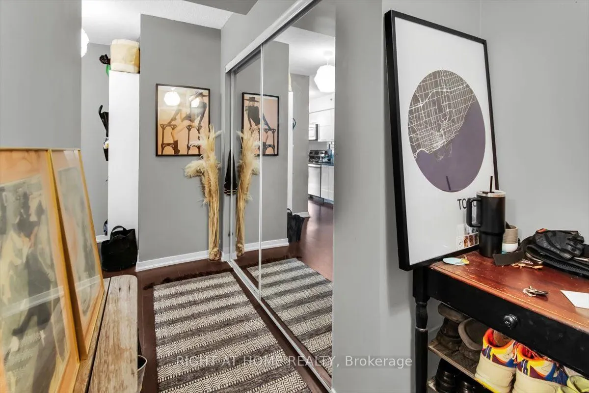 38 Joe Shuster Way #103