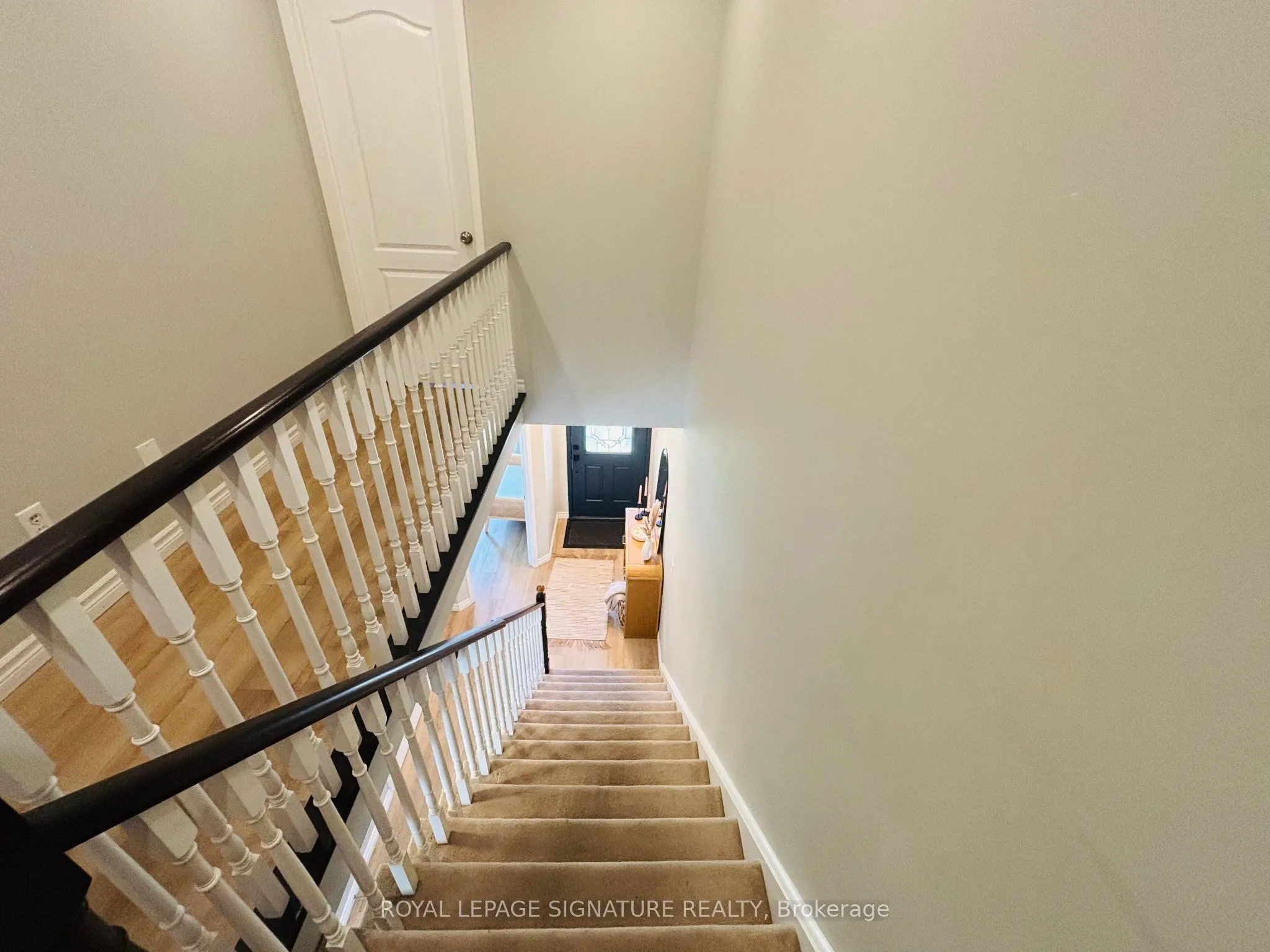 2112 Glenhampton Road