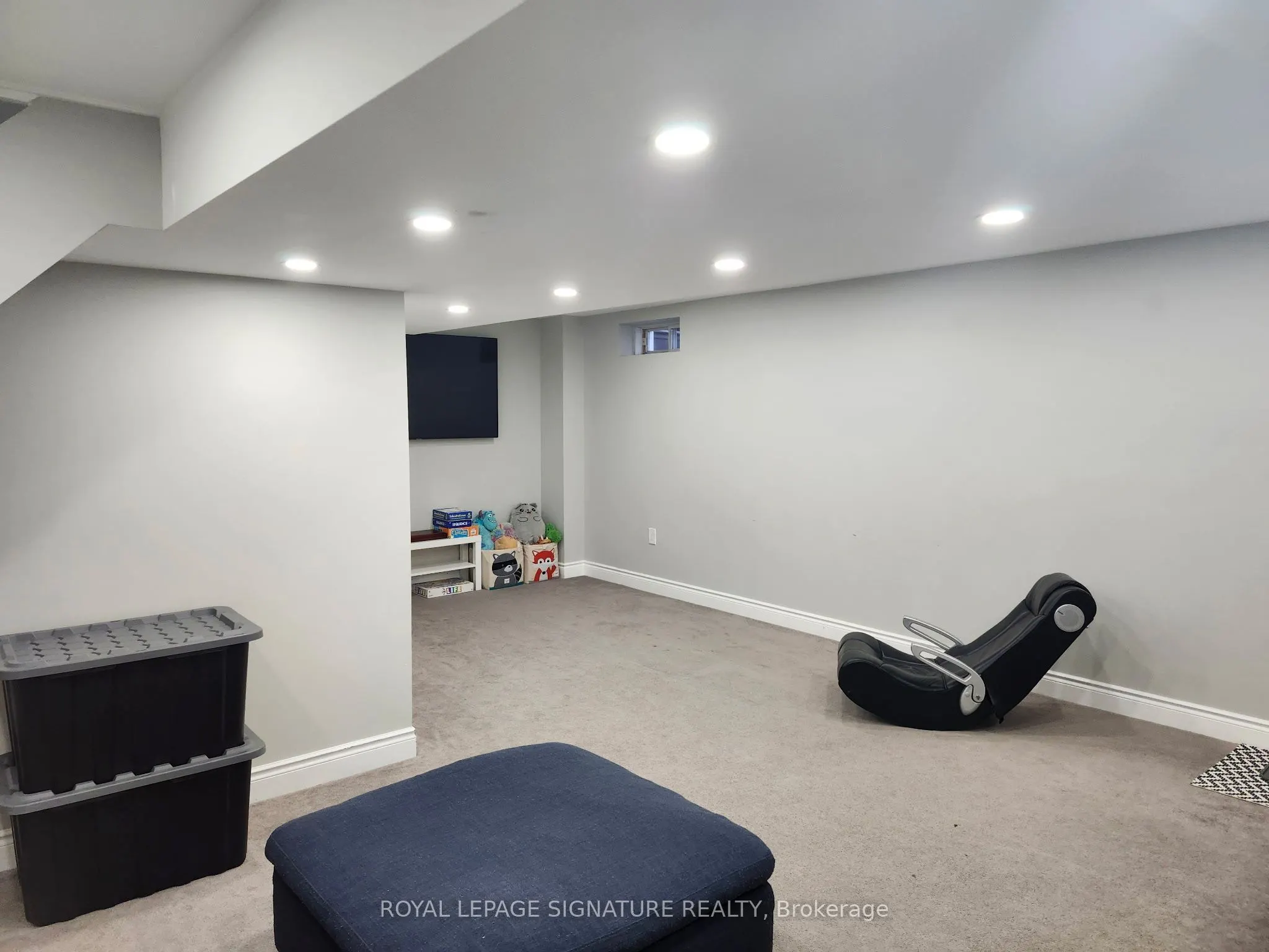 2112 Glenhampton Road