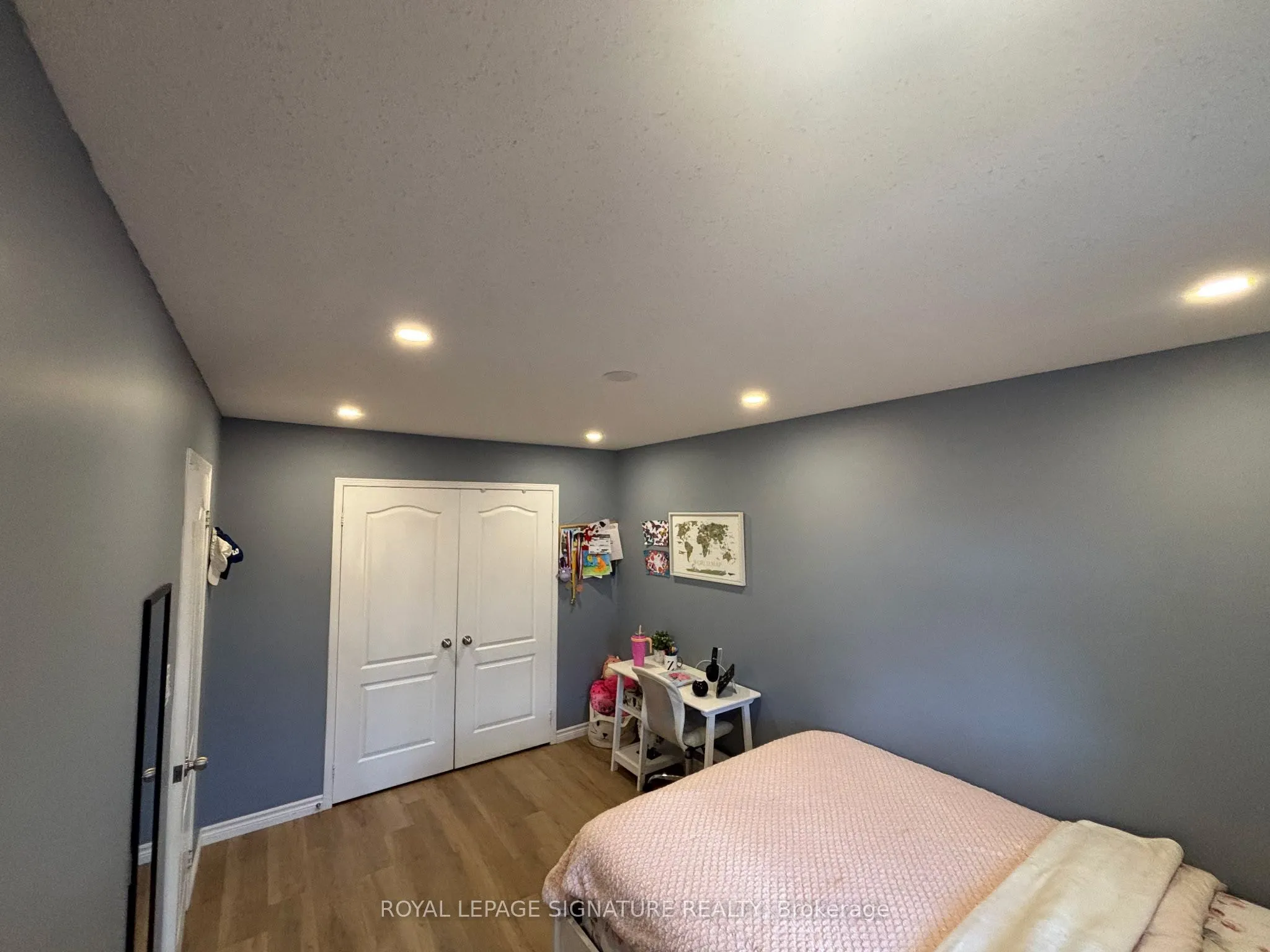 2112 Glenhampton Road