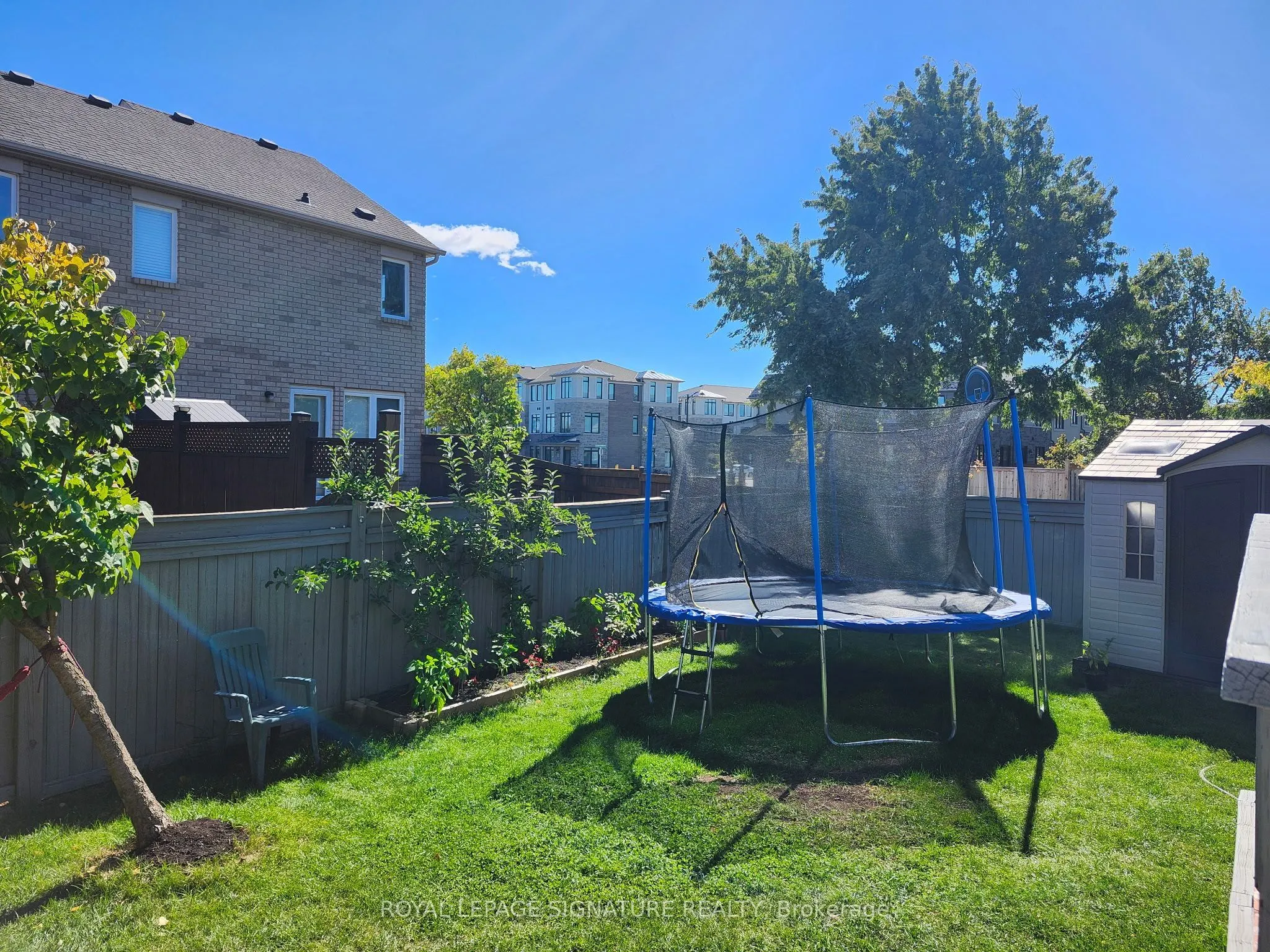 2112 Glenhampton Road