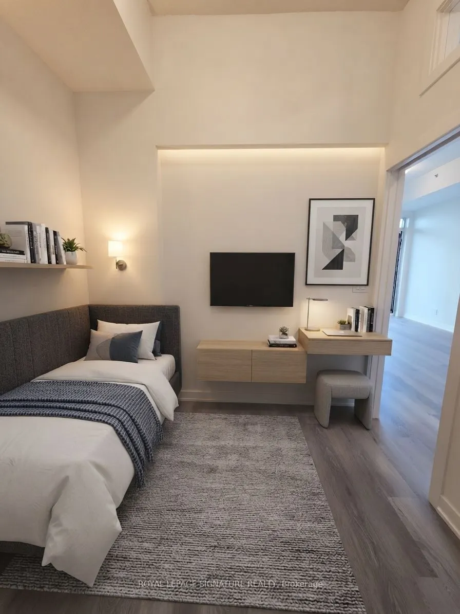 3200 Dakota Common #104B