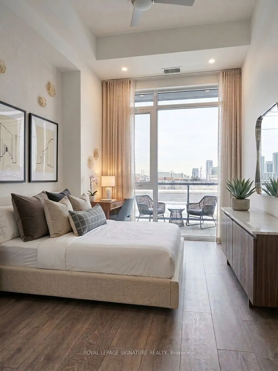 3200 Dakota Common #104B