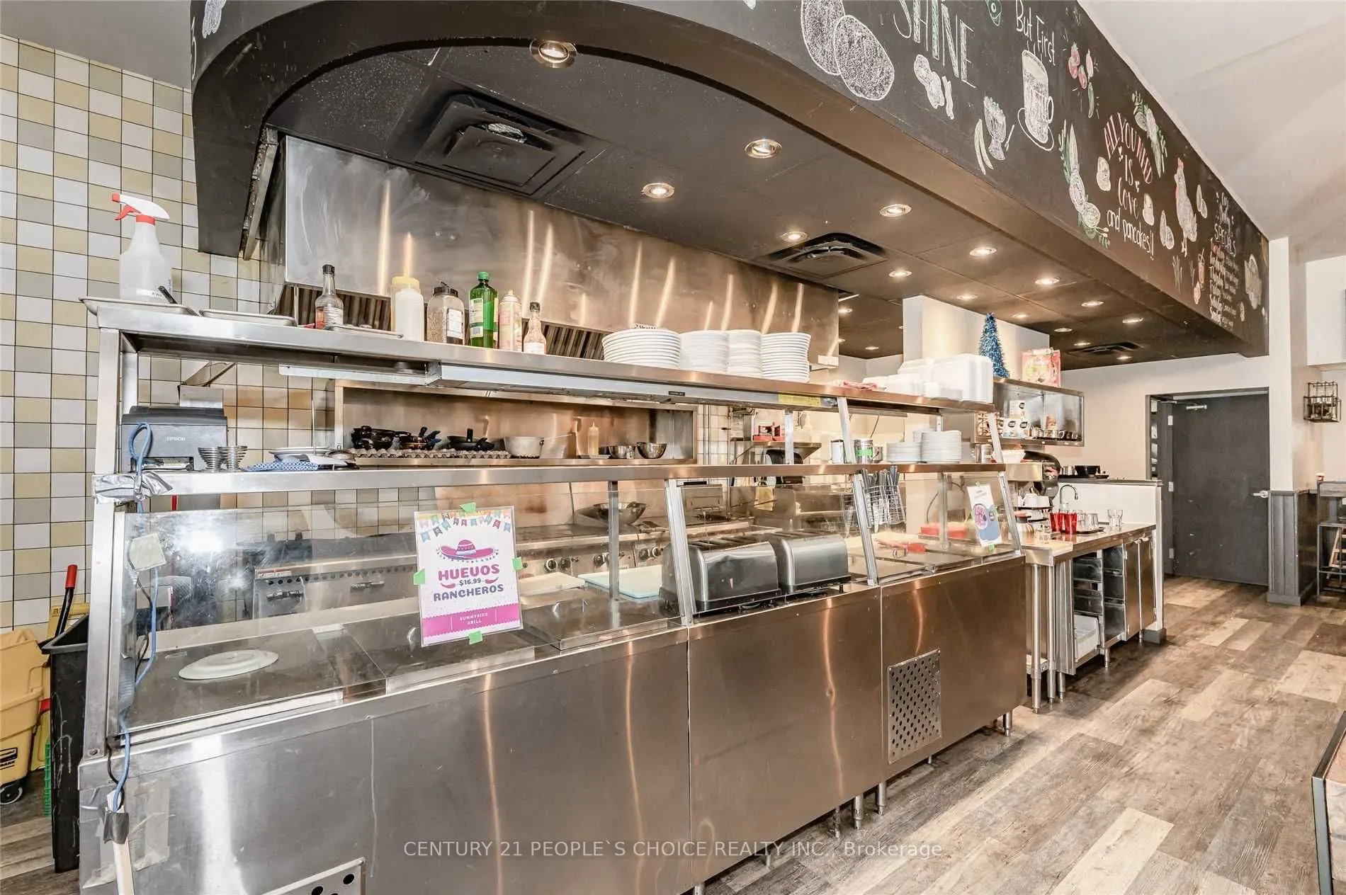 337 Lakeshore Road E