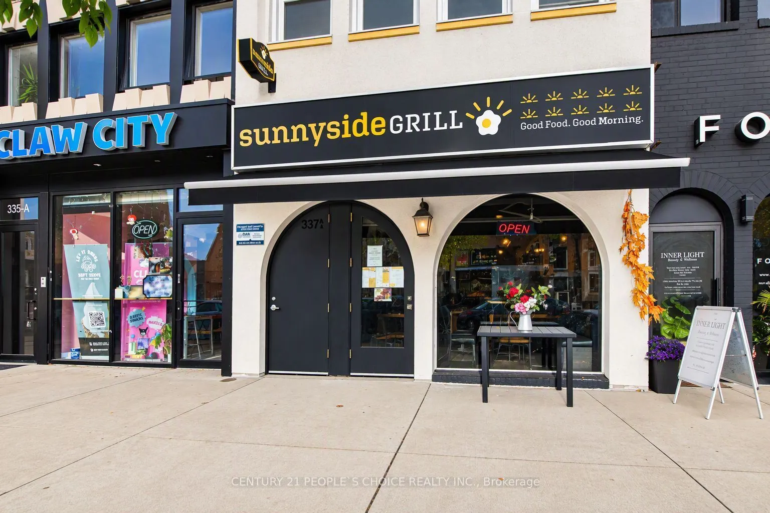 337 Lakeshore Road E