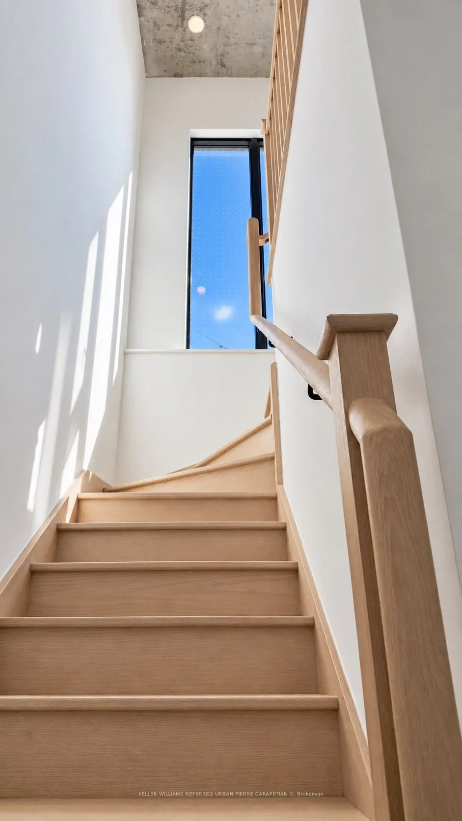 1 Vine Avenue #502