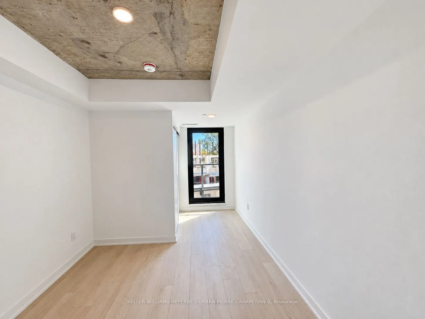 1 Vine Avenue #502
