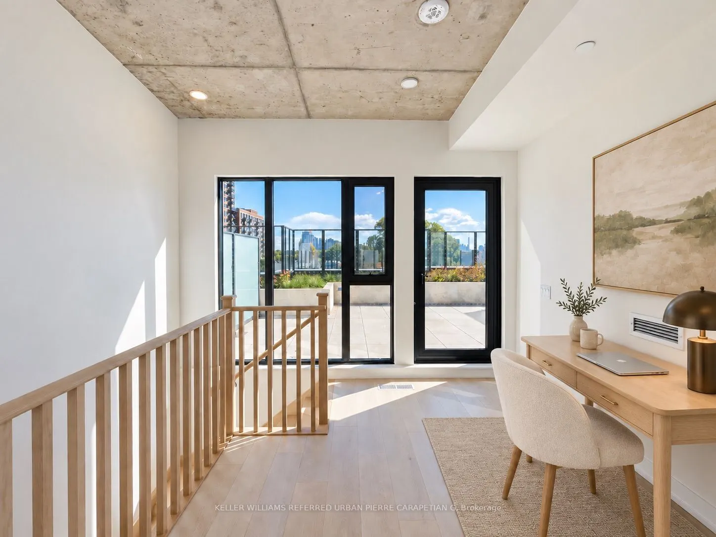 1 Vine Avenue #502